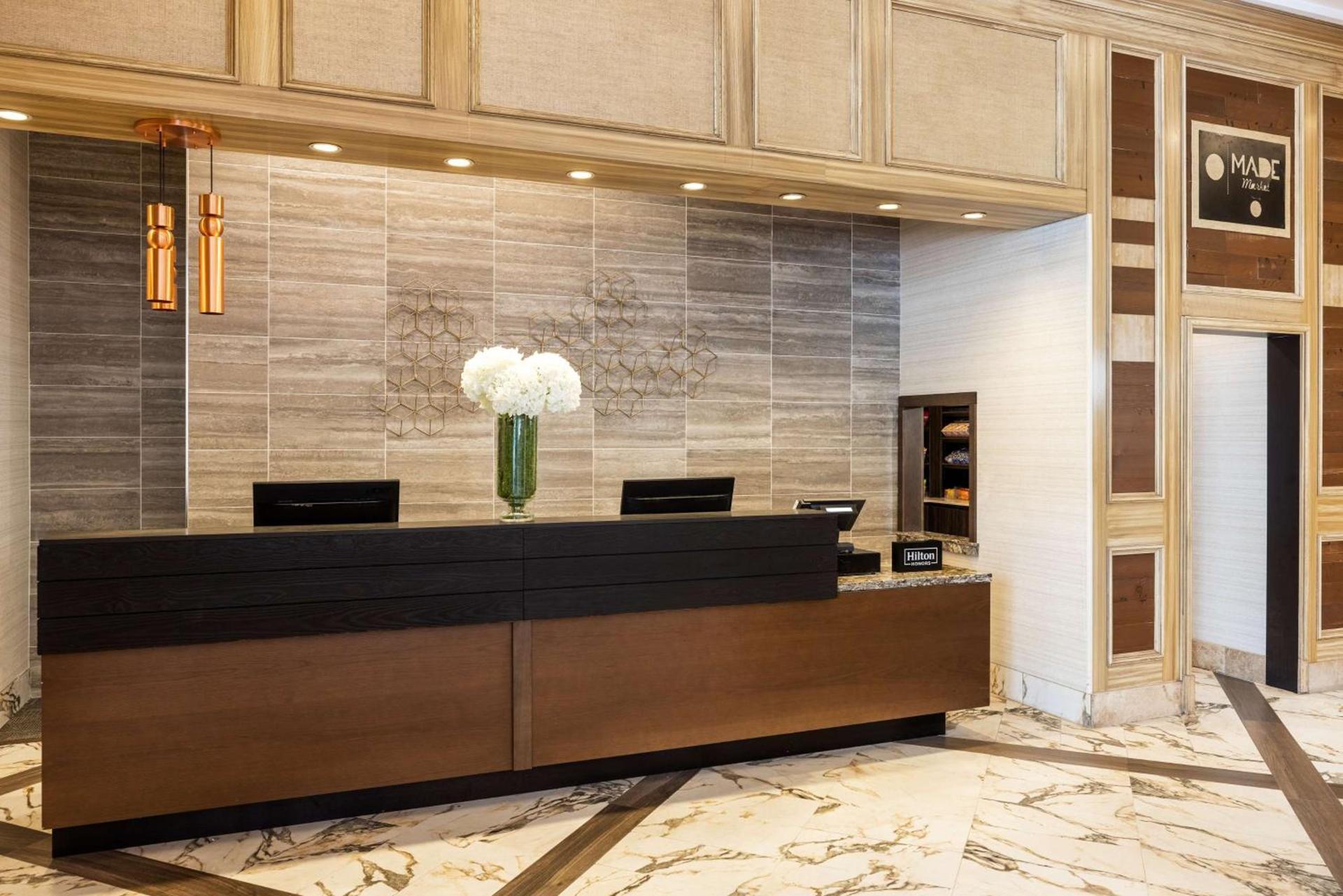 DoubleTree Suites by Hilton Austin Downtown Capitol photo 5