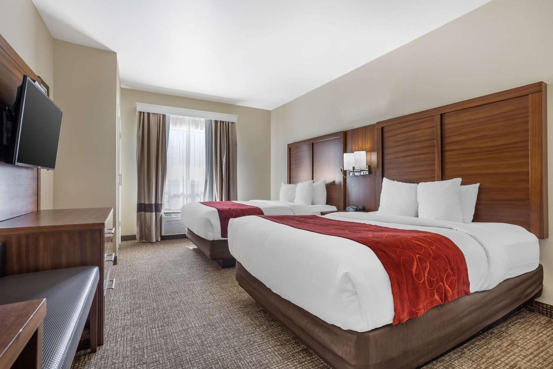 Comfort Suites Old Town Spring photo 15