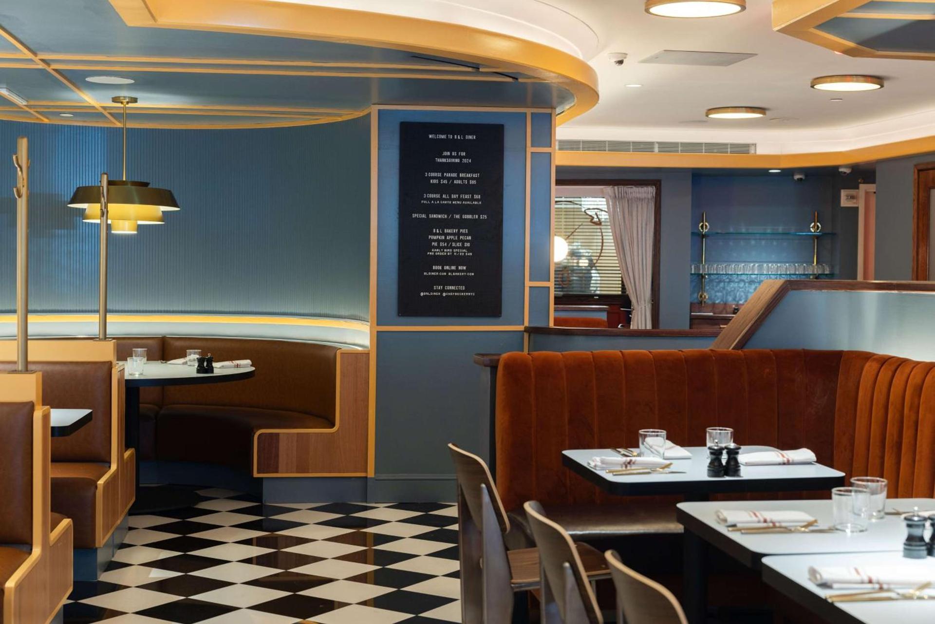 Martinique New York on Broadway, Curio Collection by Hilton photo 14