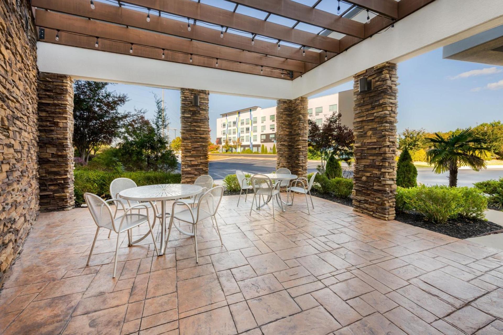 Courtyard by Marriott Auburn photo 27