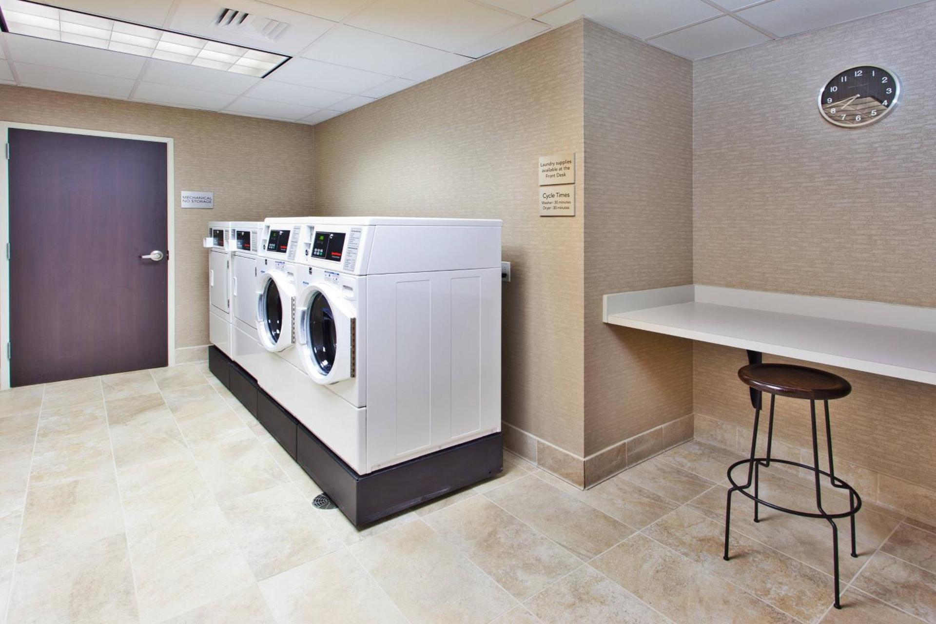 Courtyard by Marriott Auburn photo 32