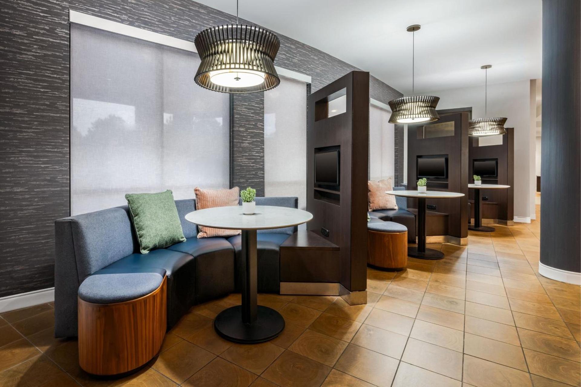 Courtyard by Marriott Auburn photo 37