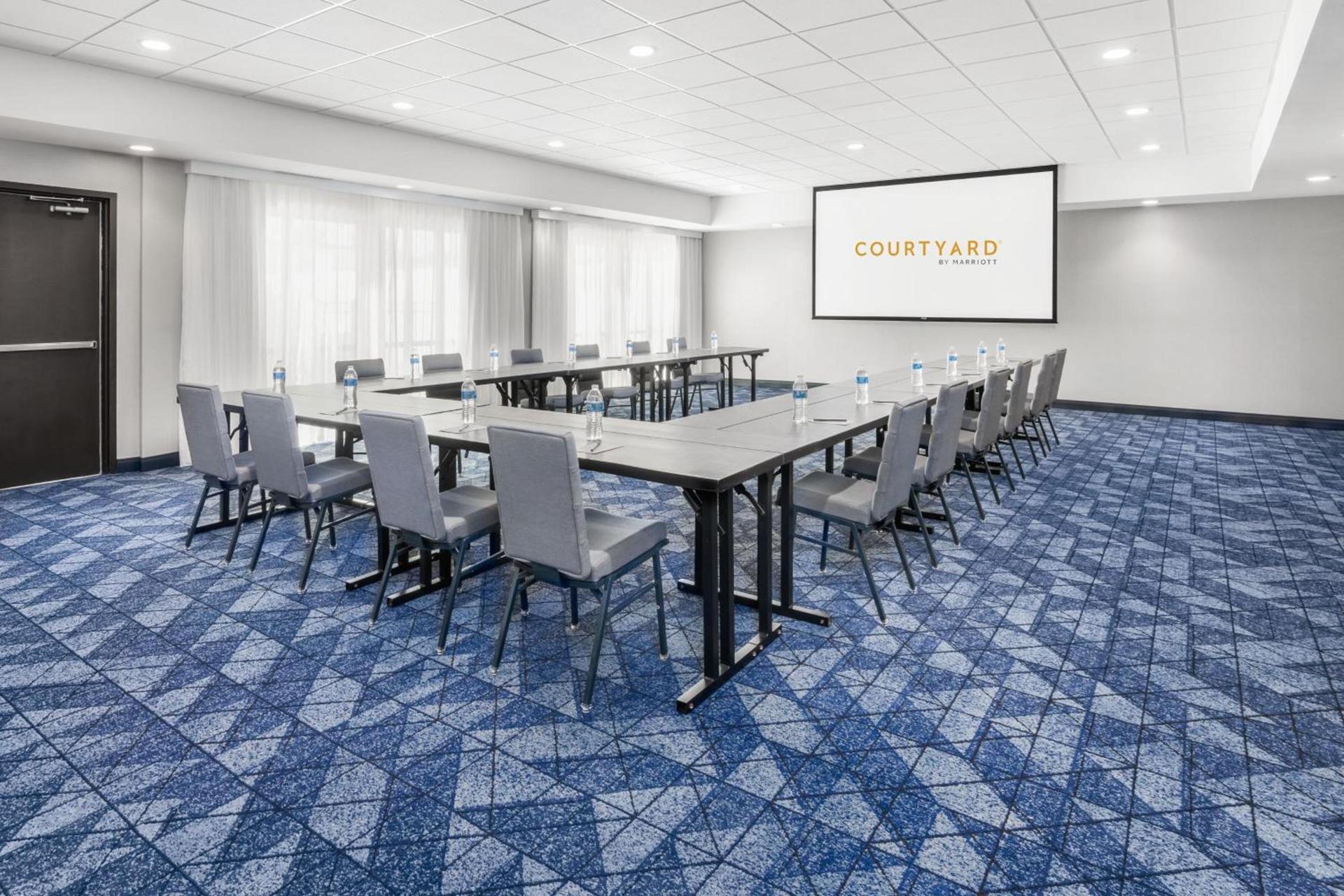 Courtyard by Marriott Auburn photo 46