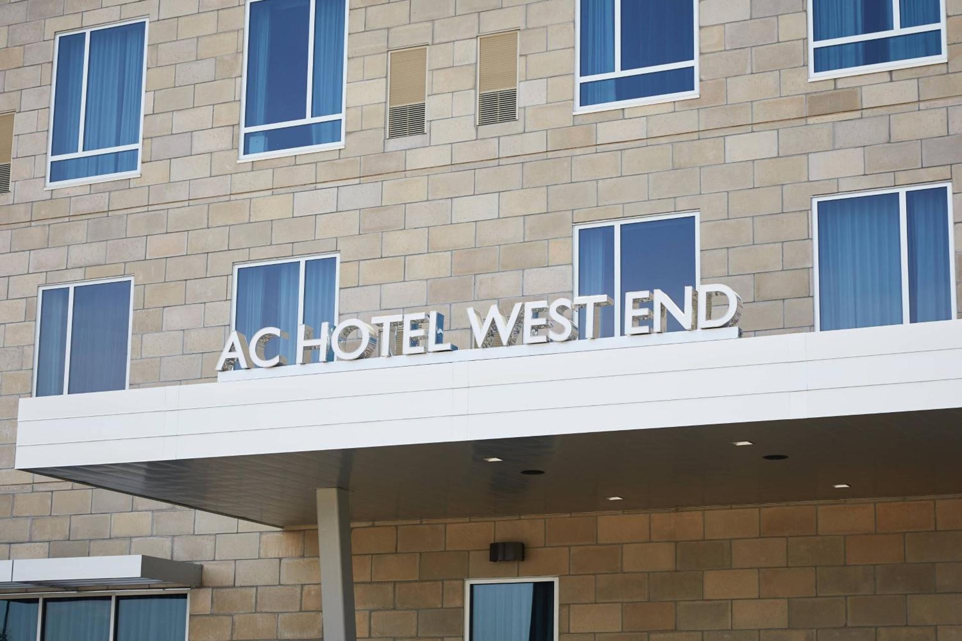 AC Hotel by Marriott Minneapolis West End photo 81