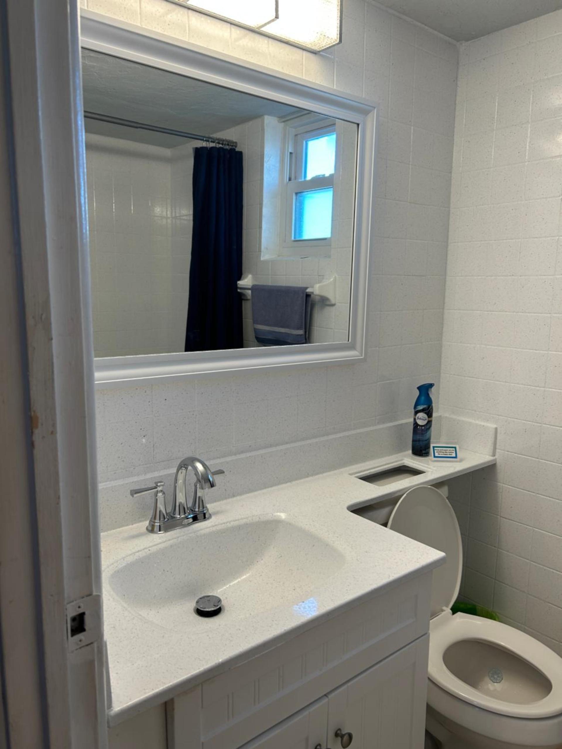 Daytona Inn Beach Studio photo 31