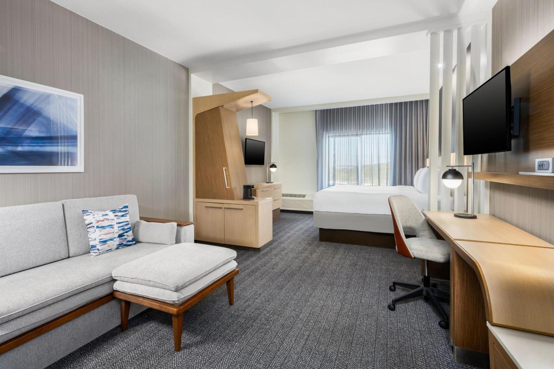 Courtyard by Marriott Auburn photo 23