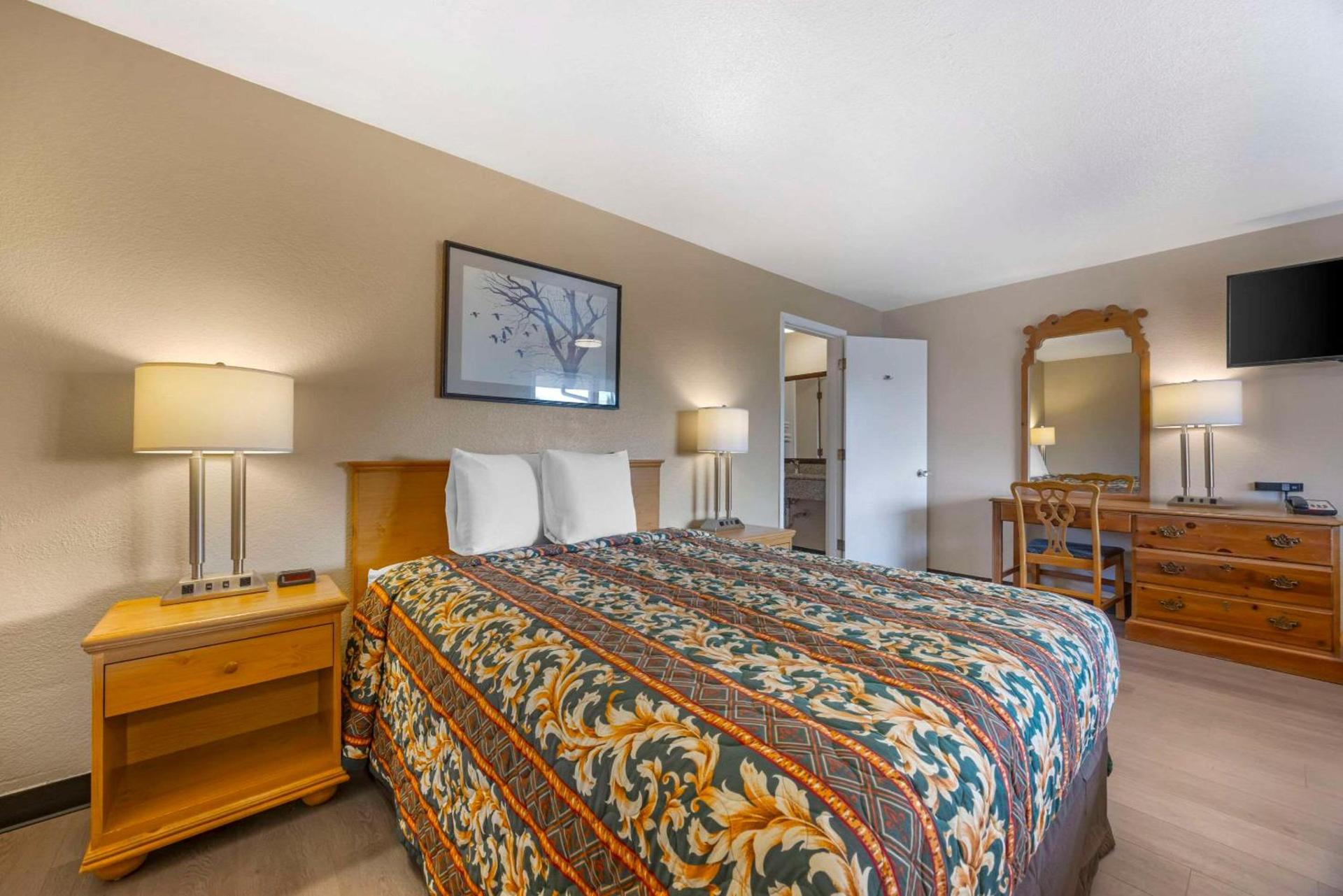 Rodeway Inn Albany photo 31