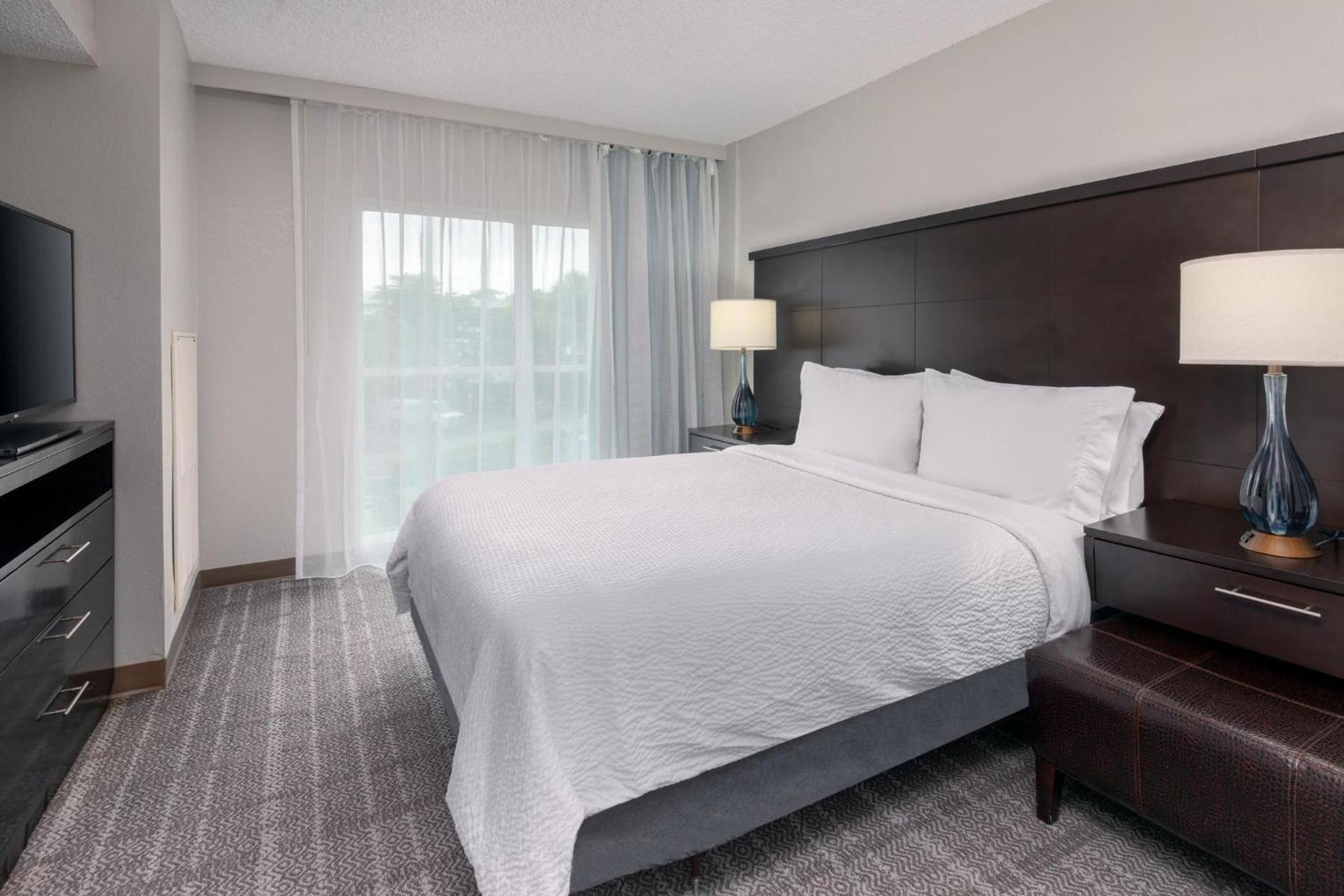 Staybridge Suites Miami Doral Area by IHG photo 59