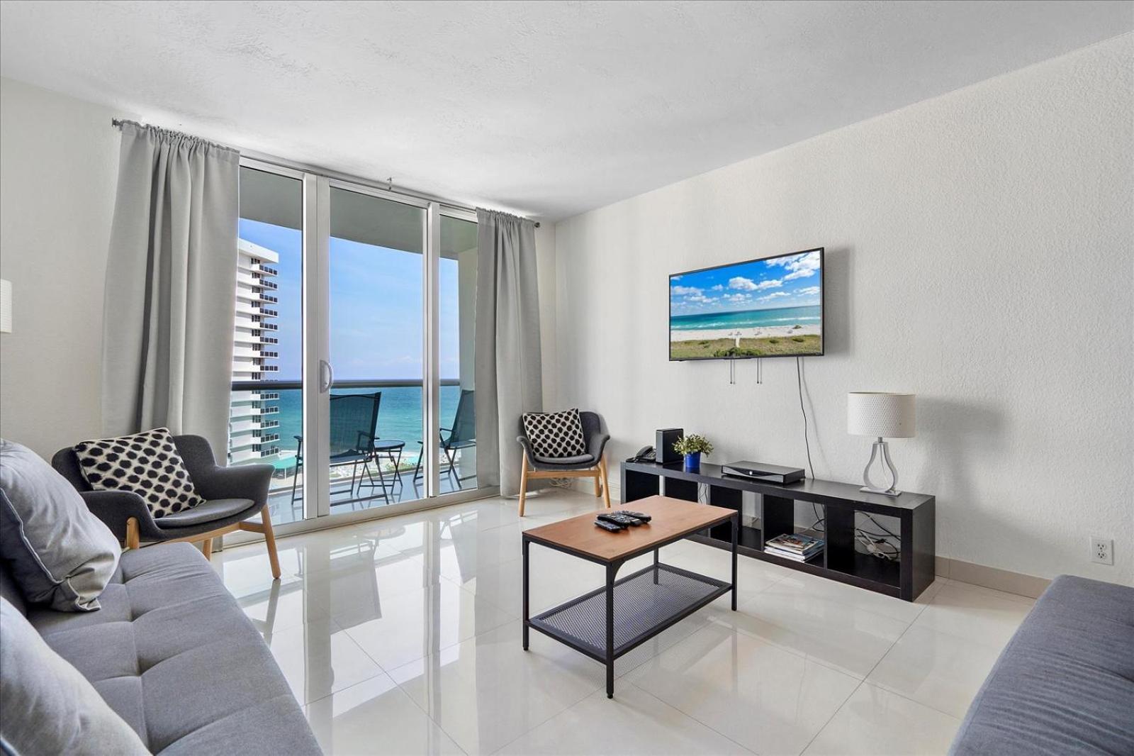 The Tides Ocean Luxury Suites photo 64