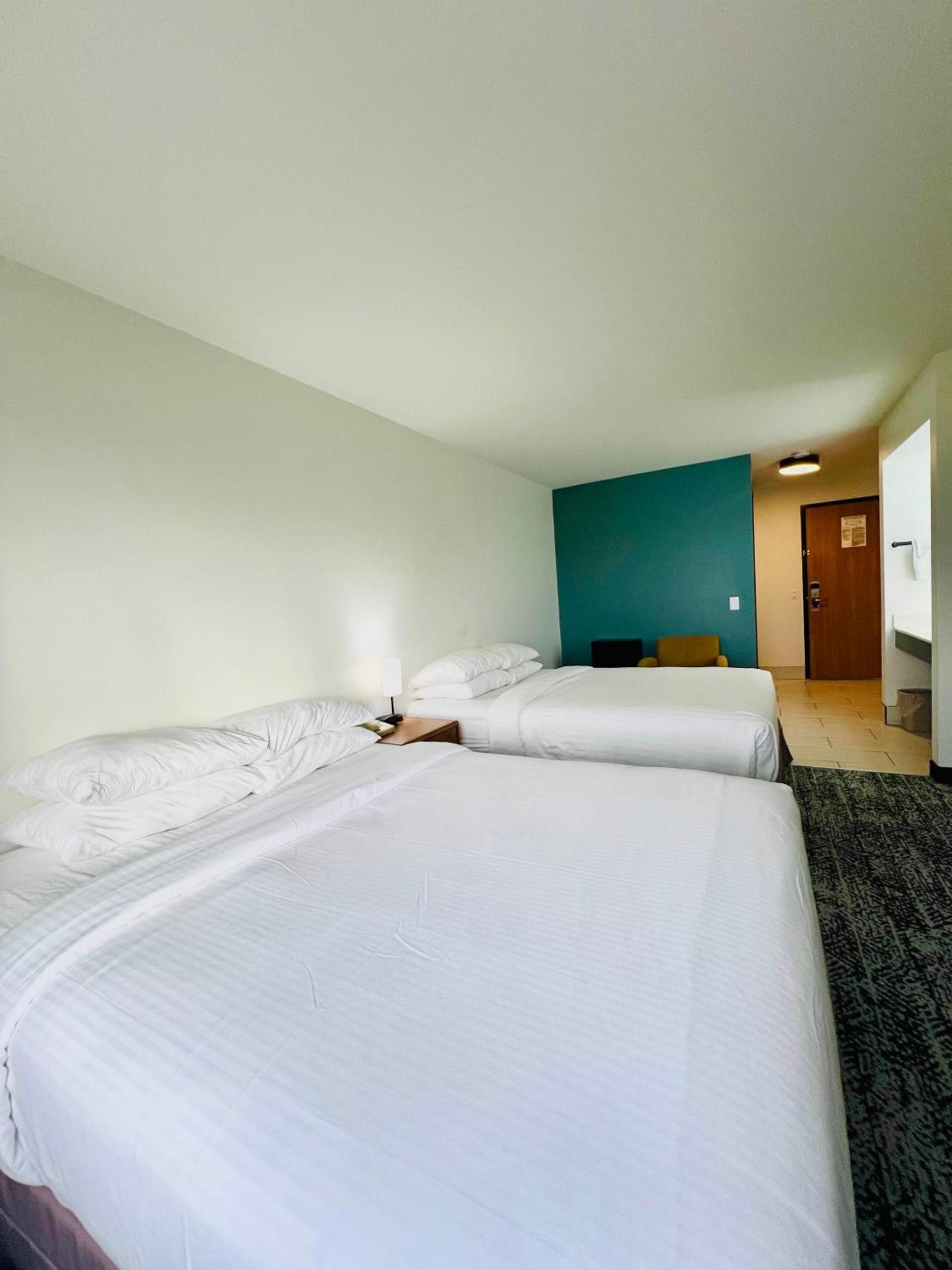 Sleep Inn & Suites Verona - Madison Southwest photo 5