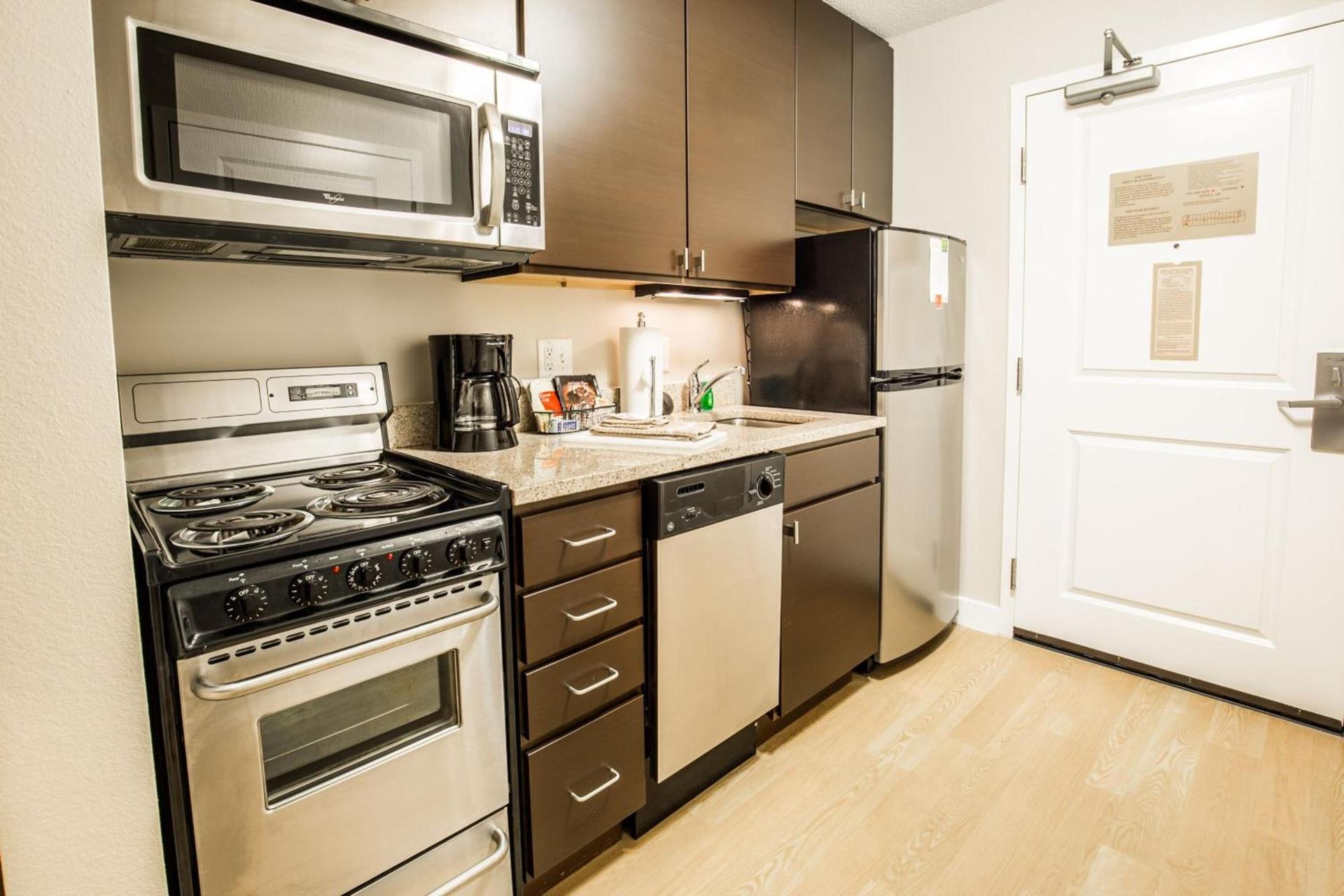 TownePlace Suites by Marriott Gilford photo 14
