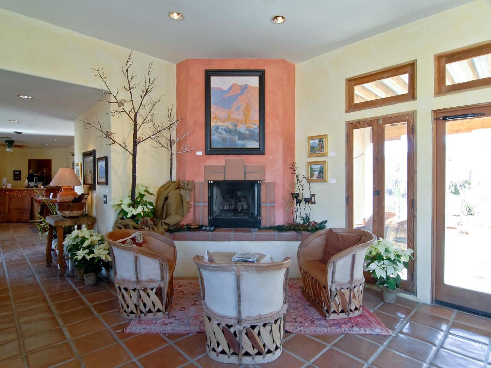 Borrego Valley Inn photo 2