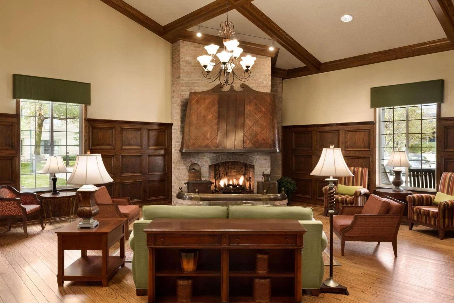 Country Inn & Suites by Radisson, Chanhassen, MN photo 3