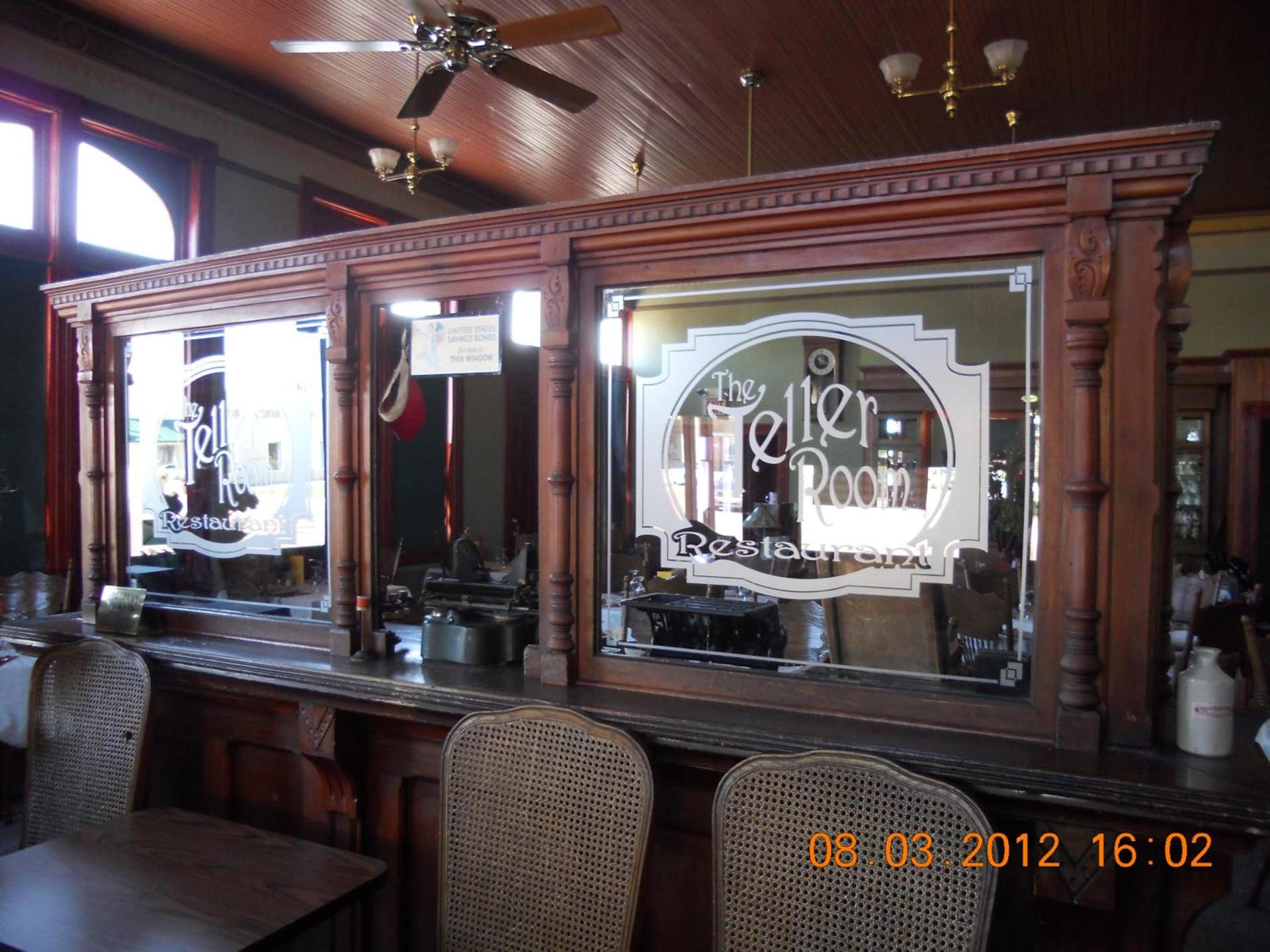 LandMark Inn at the Historic Bank of Oberlin photo 11
