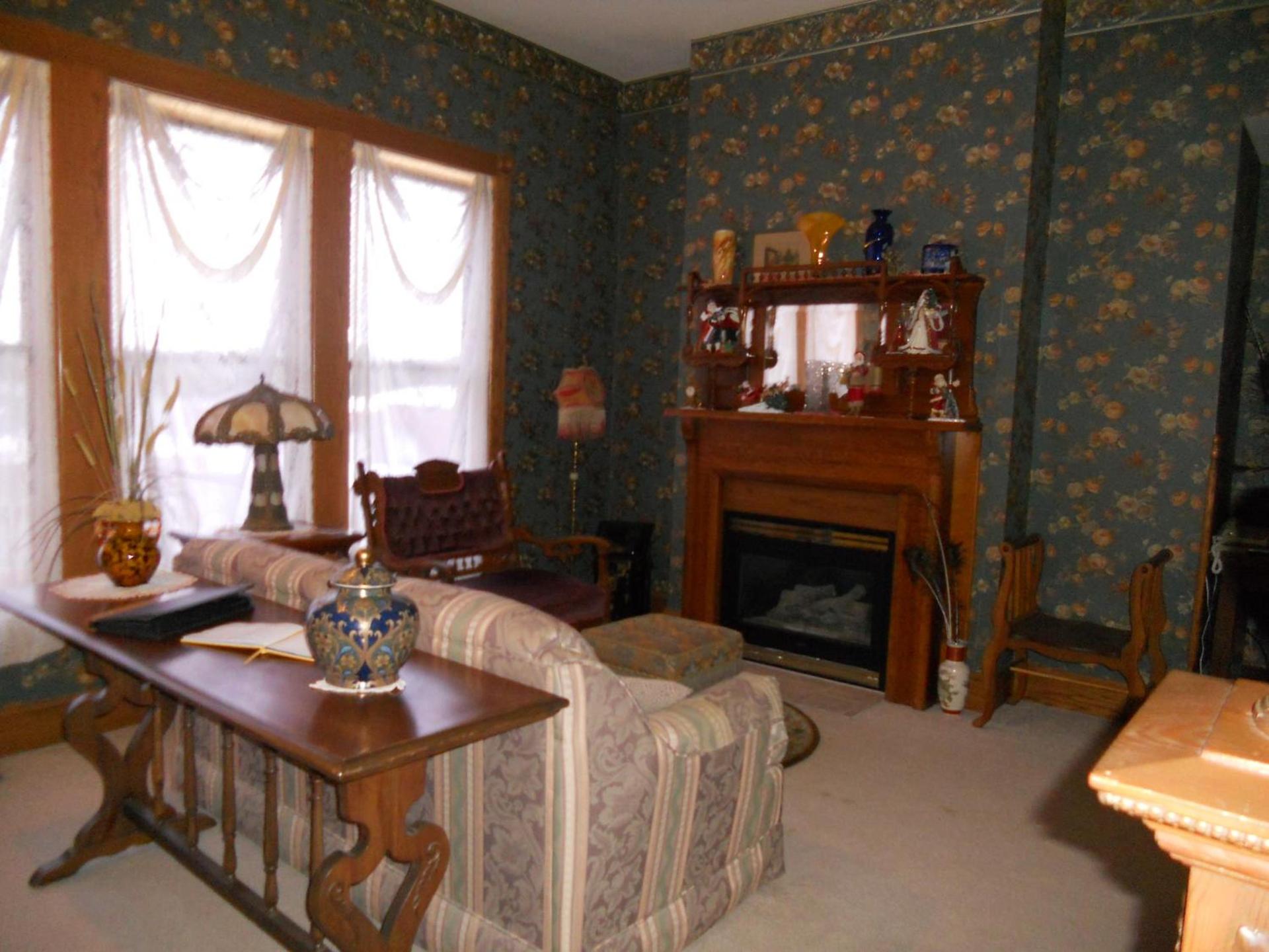 LandMark Inn at the Historic Bank of Oberlin photo 6