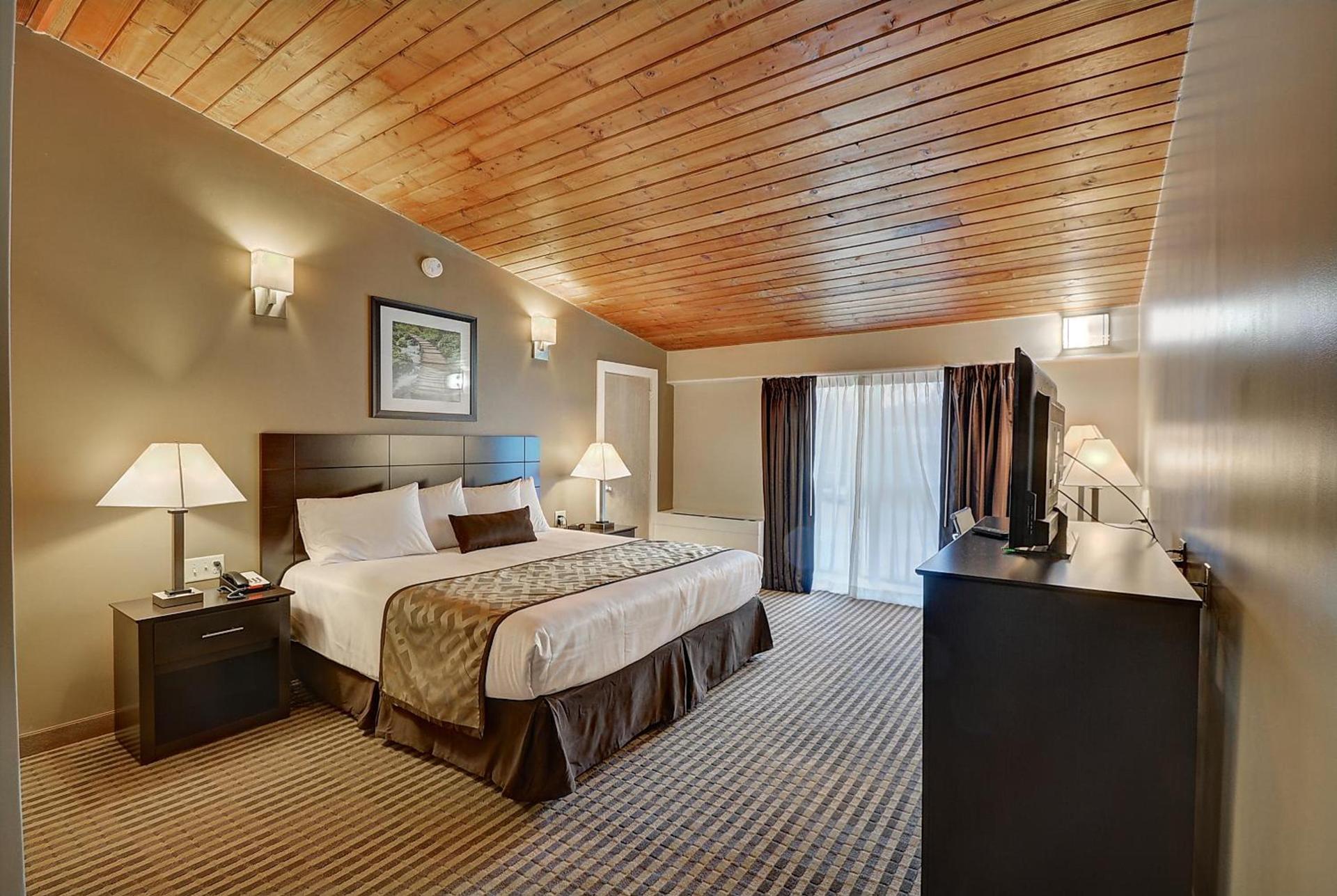 The Putney Inn photo 10