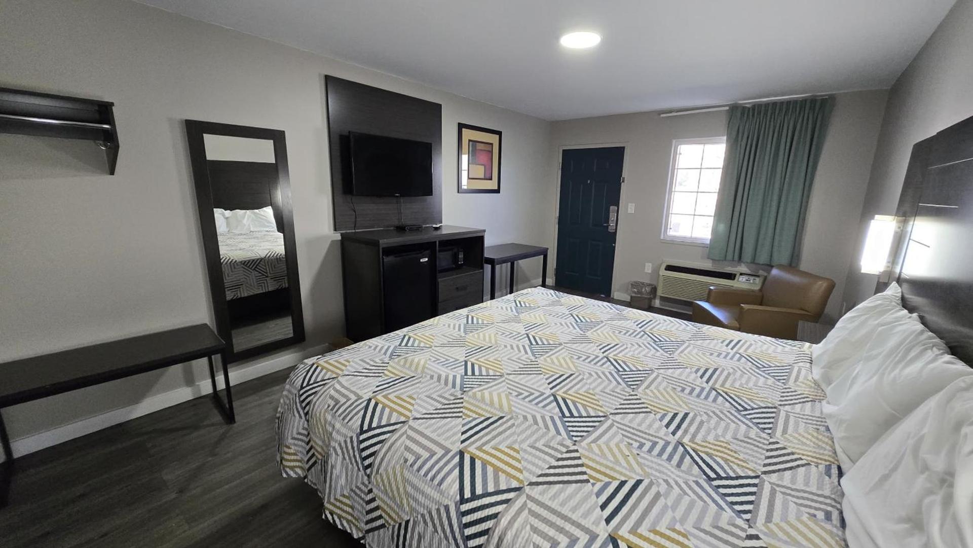 Deerfield Inn by OYO McComb I-55 photo 13