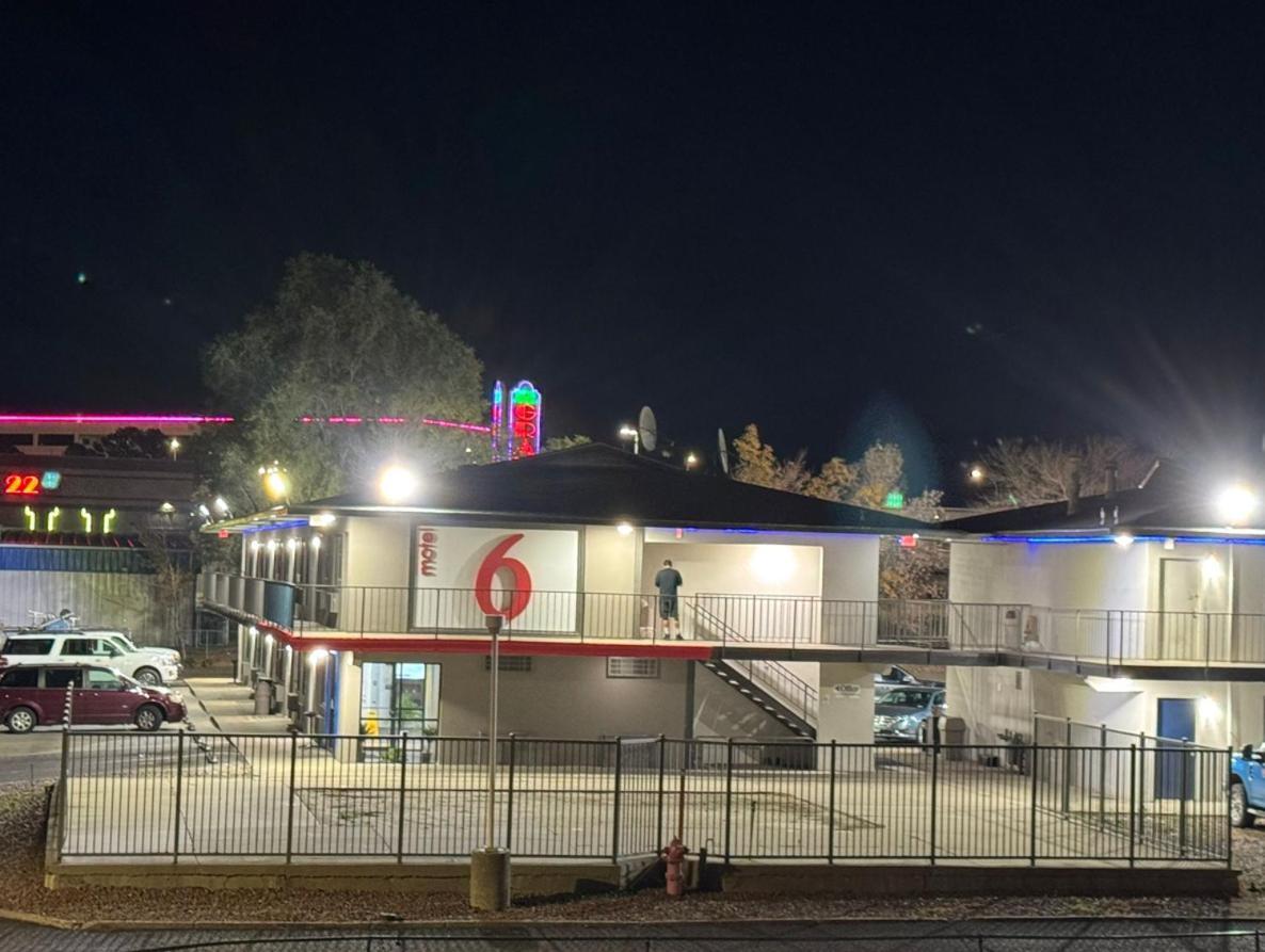 Motel 6-Bismarck, ND photo 36