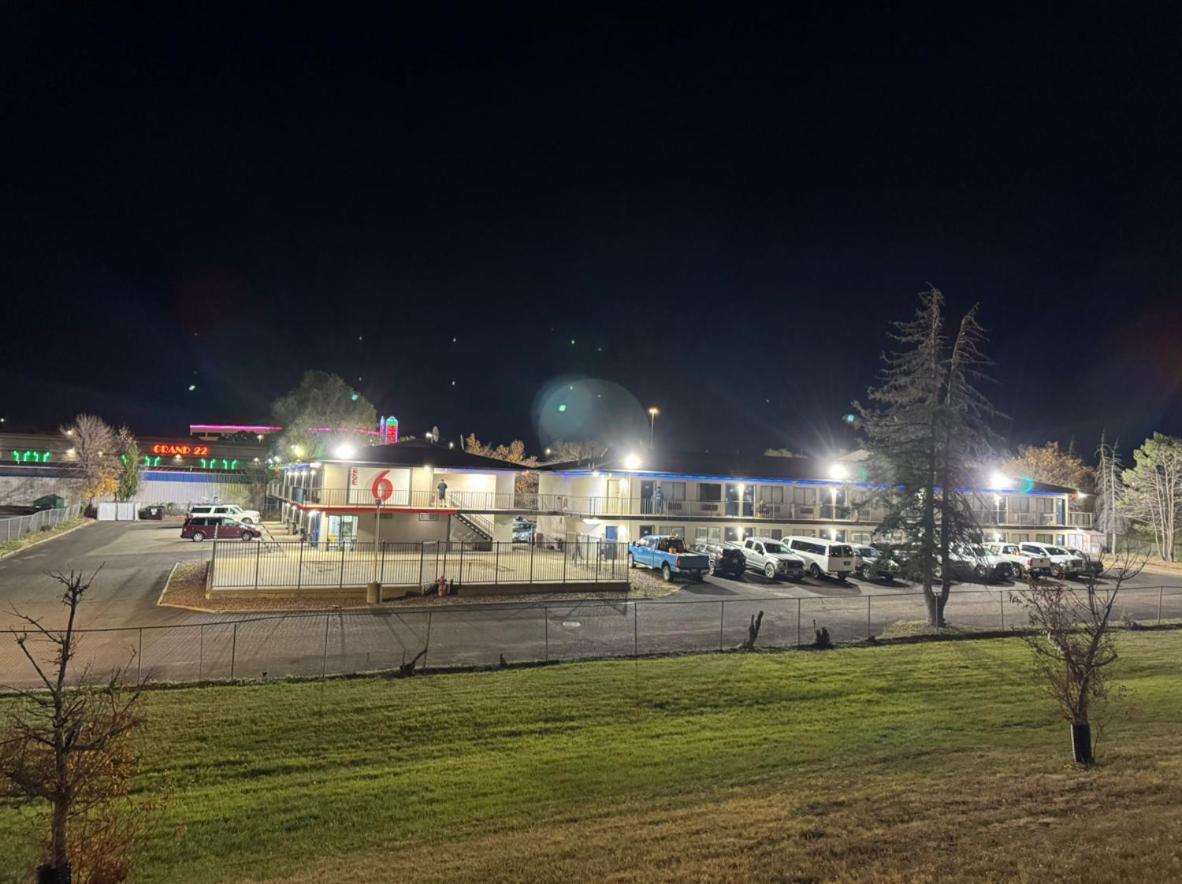 Motel 6-Bismarck, ND photo 37