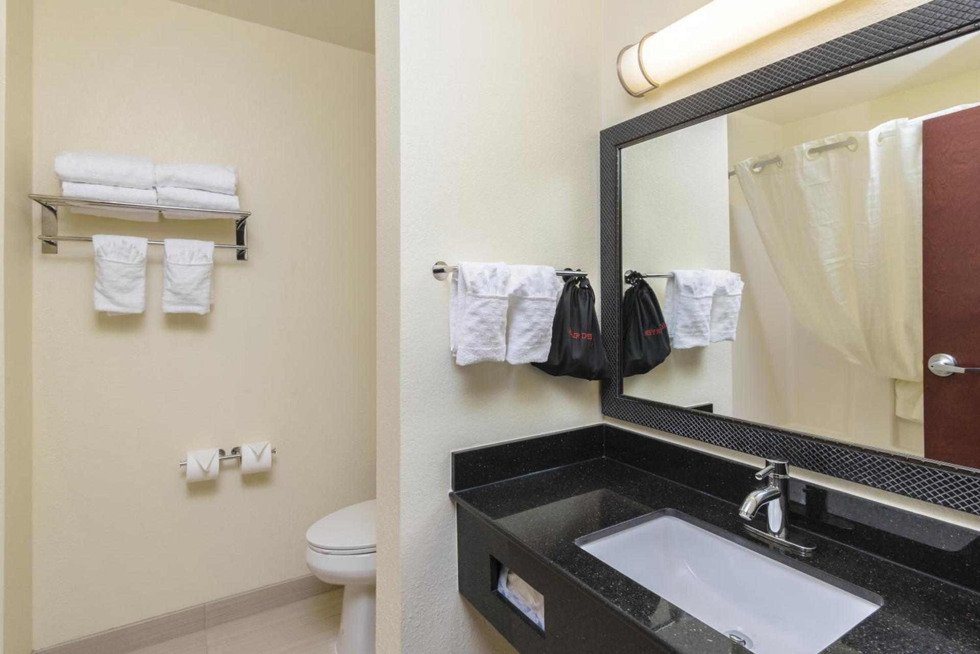 Best Western Concord Inn and Suites photo 64