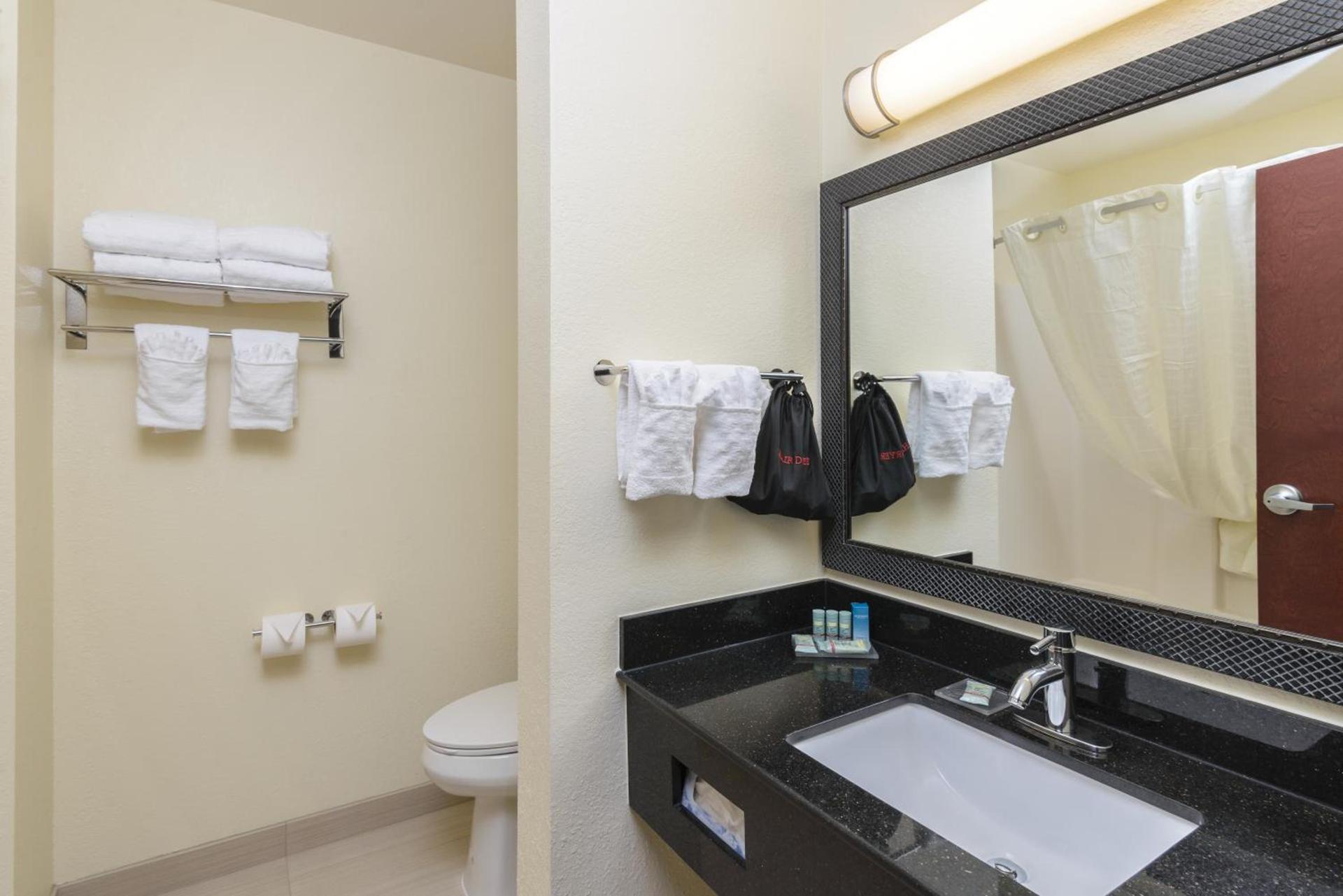 Best Western Concord Inn and Suites photo 63