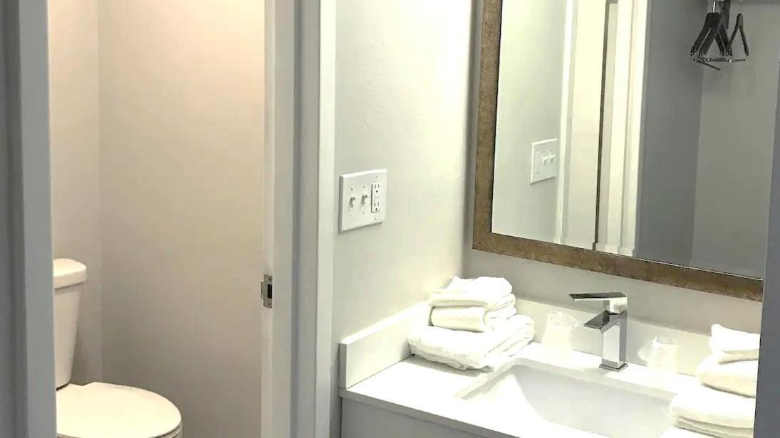 Baymont Inn and Suites by Wyndham Columbus / Near OSU photo 12