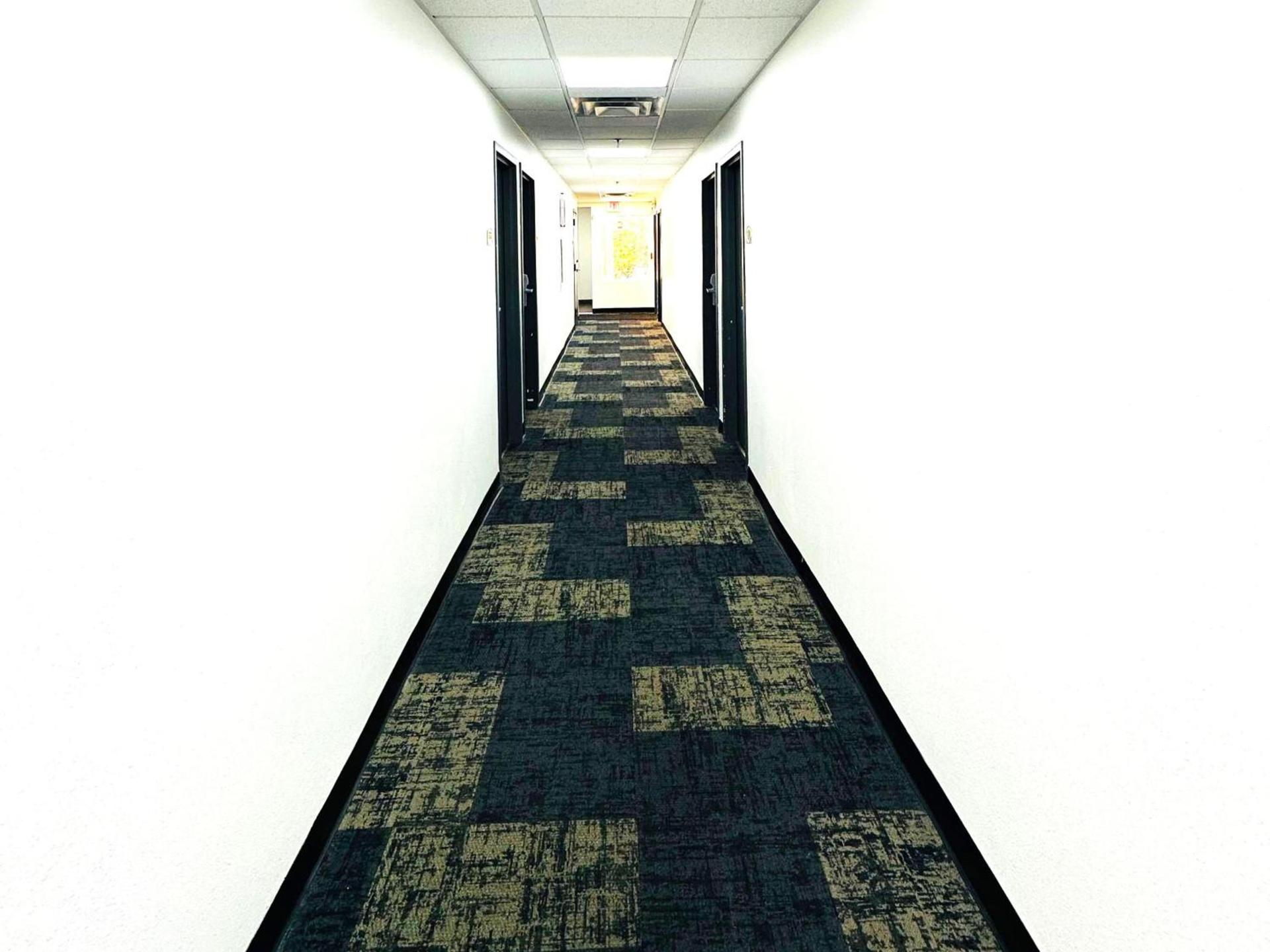 Baymont Inn and Suites by Wyndham Columbus / Near OSU photo 32