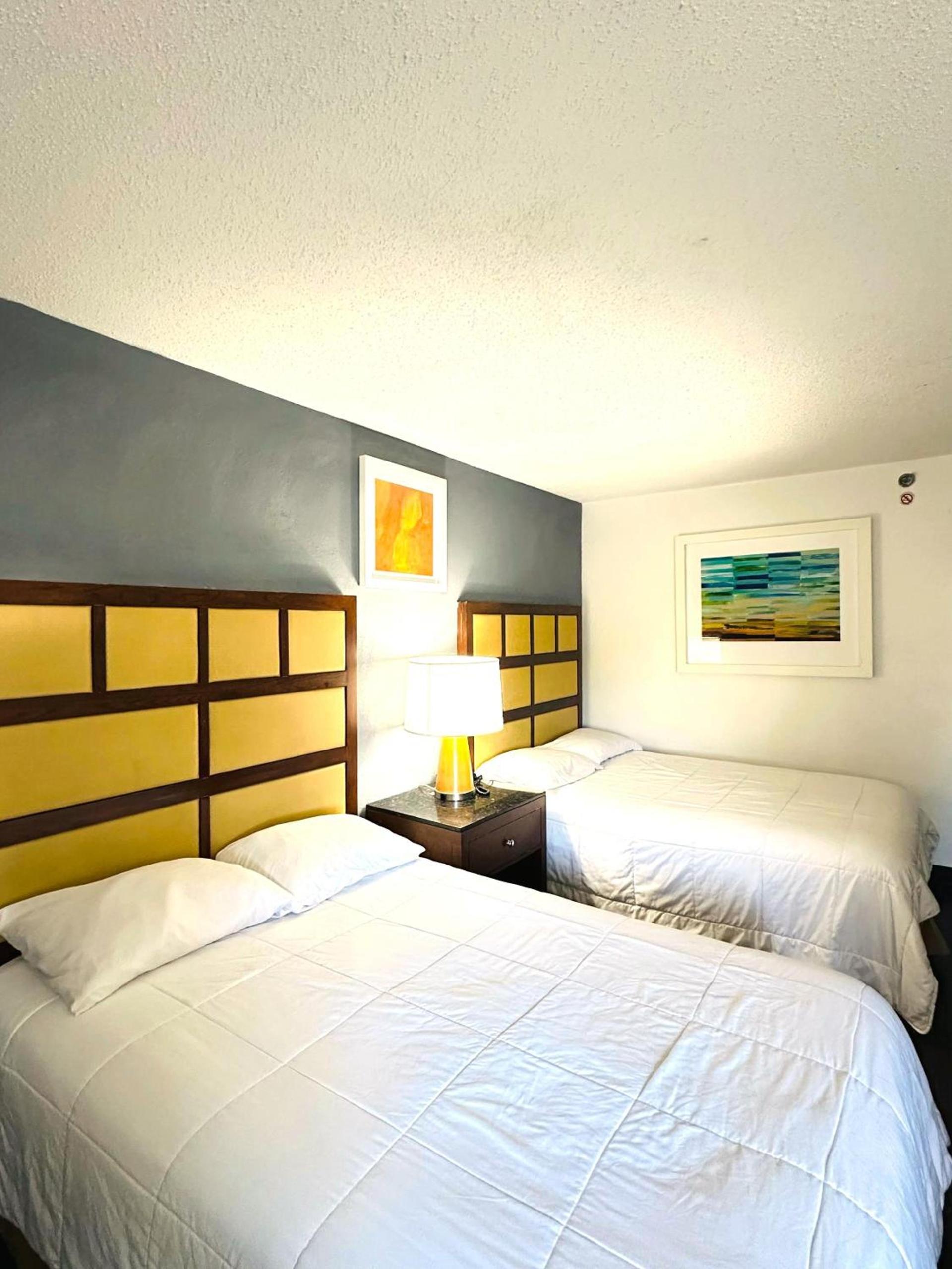 Baymont Inn and Suites by Wyndham Columbus / Near OSU photo 47