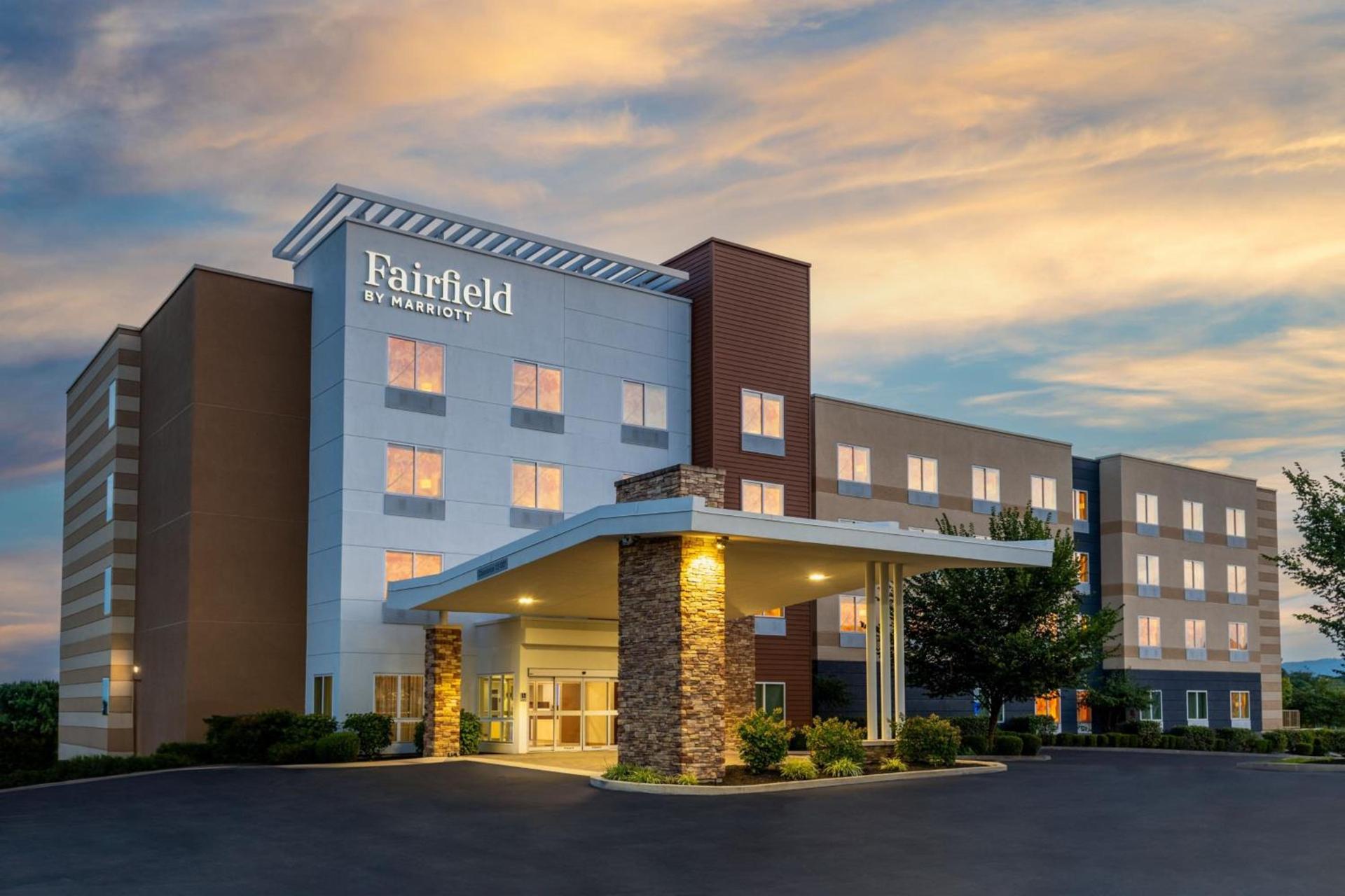 Fairfield Inn & Suites by Marriott Martinsburg photo 2