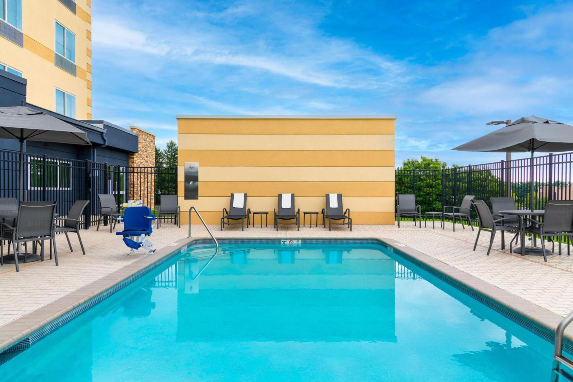 Fairfield Inn & Suites by Marriott Martinsburg photo 65