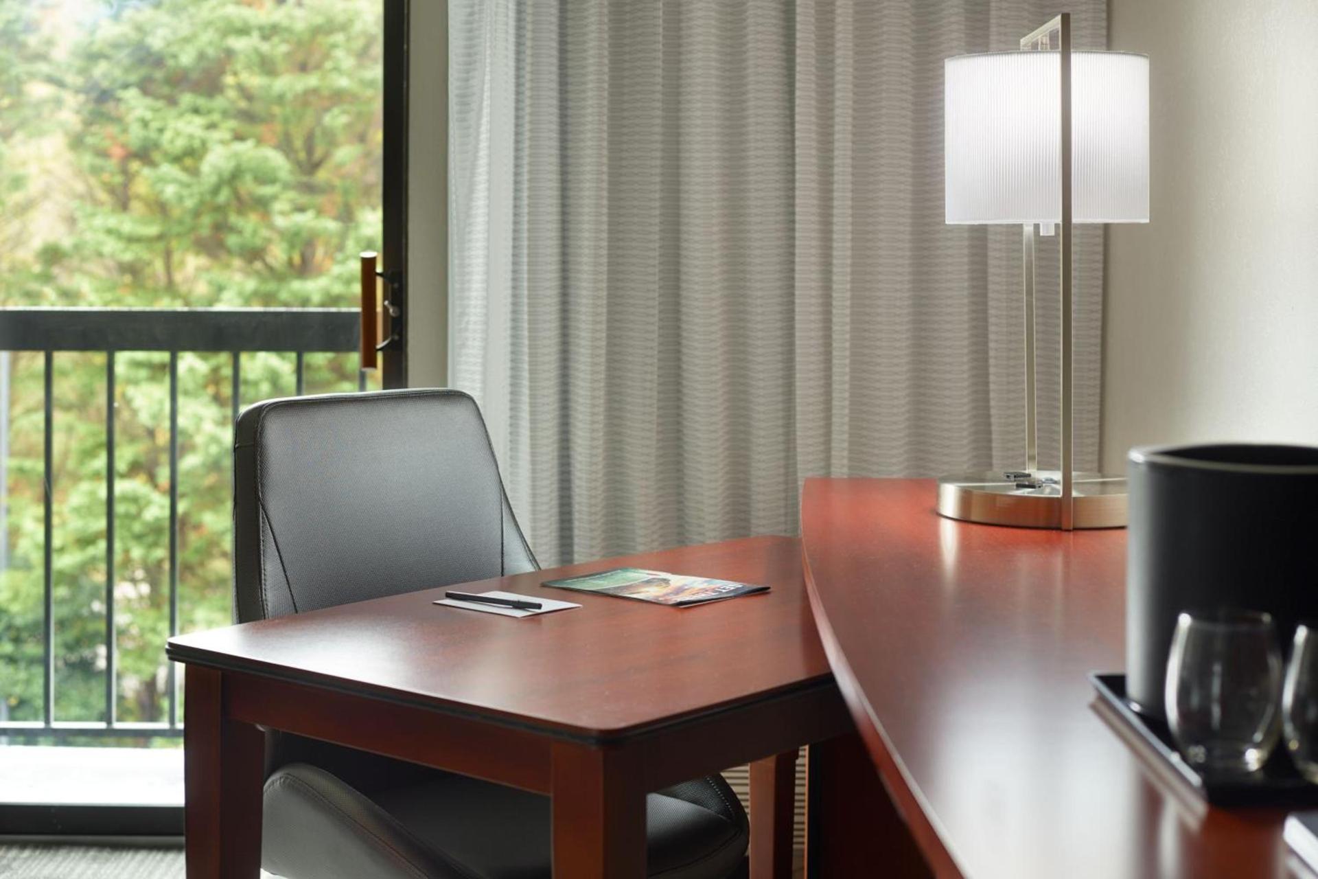 Courtyard by Marriott Nashville Airport photo 13