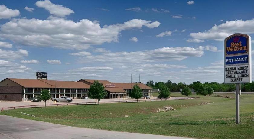 Best Western Stroud Motor Lodge photo 17
