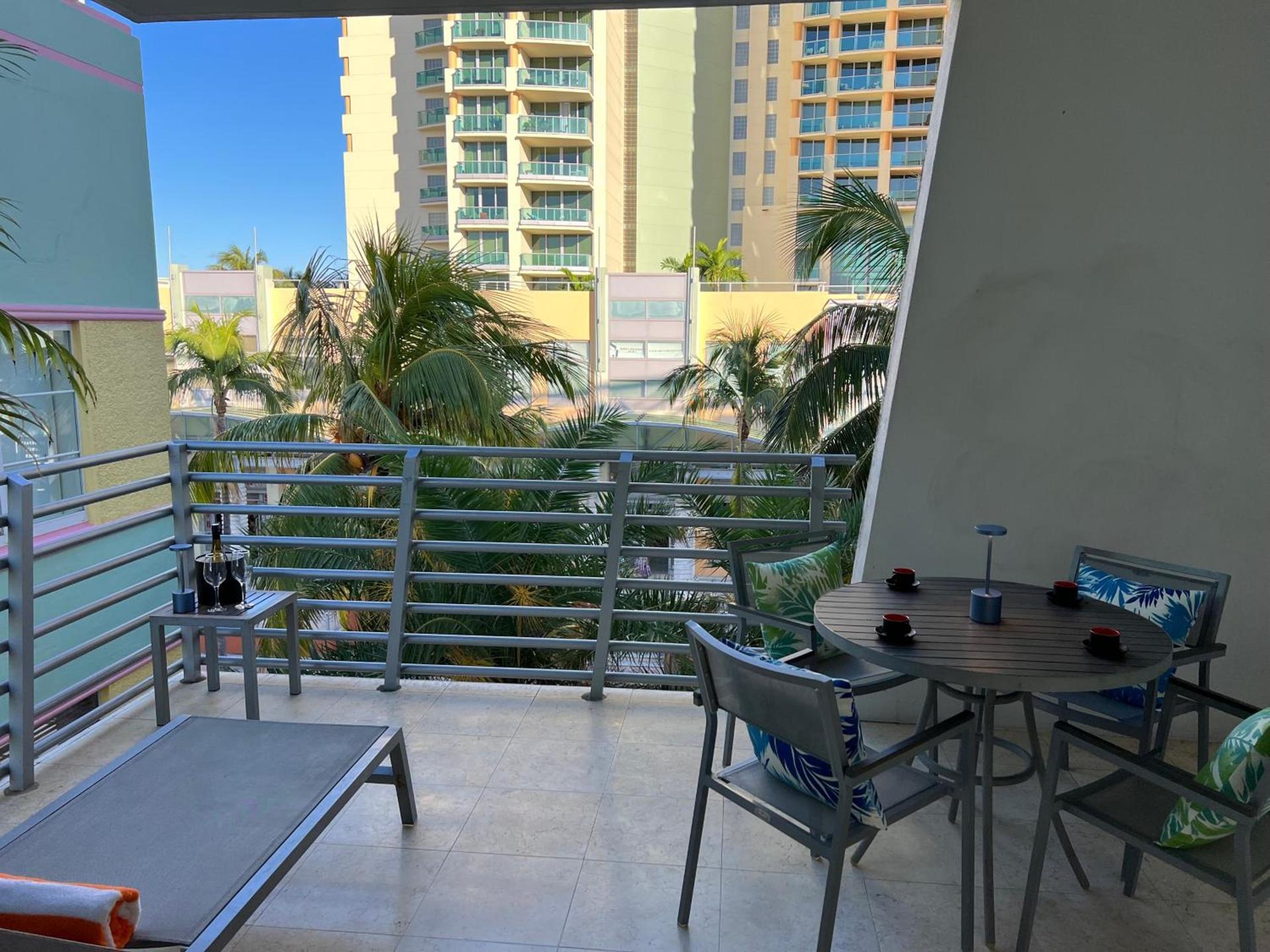 Boutique Suites 3 min walk to beach photo 11