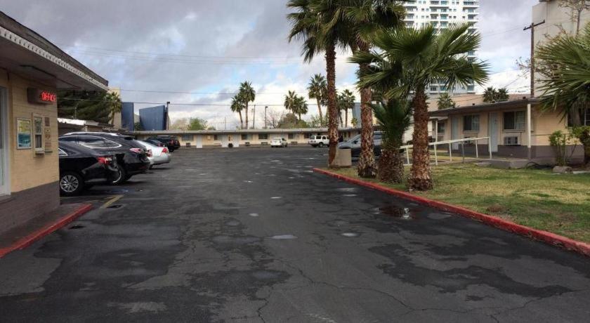 OYO Gateway Motel Las Vegas North Strip/Fremont St. Area photo 13