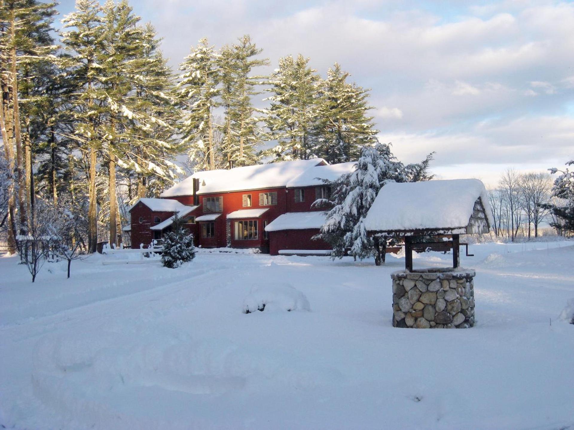 Old Saco Inn photo 3