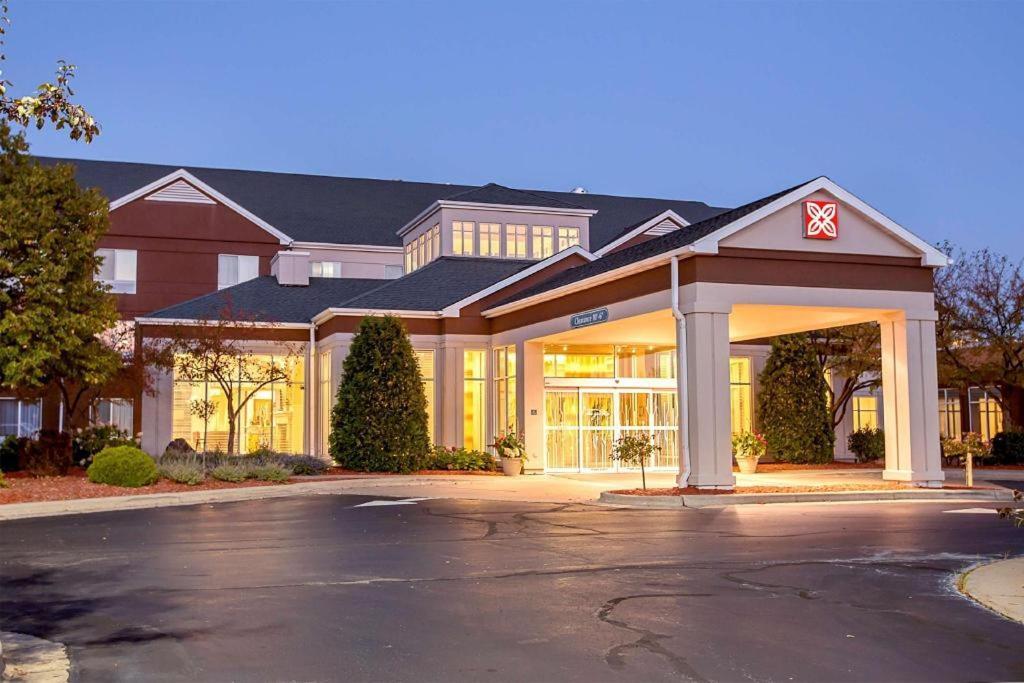 Hilton Garden Inn Oshkosh photo 11