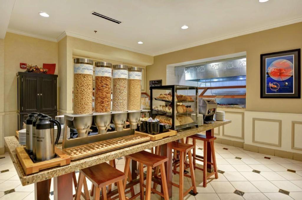 Hilton Garden Inn Oshkosh photo 59