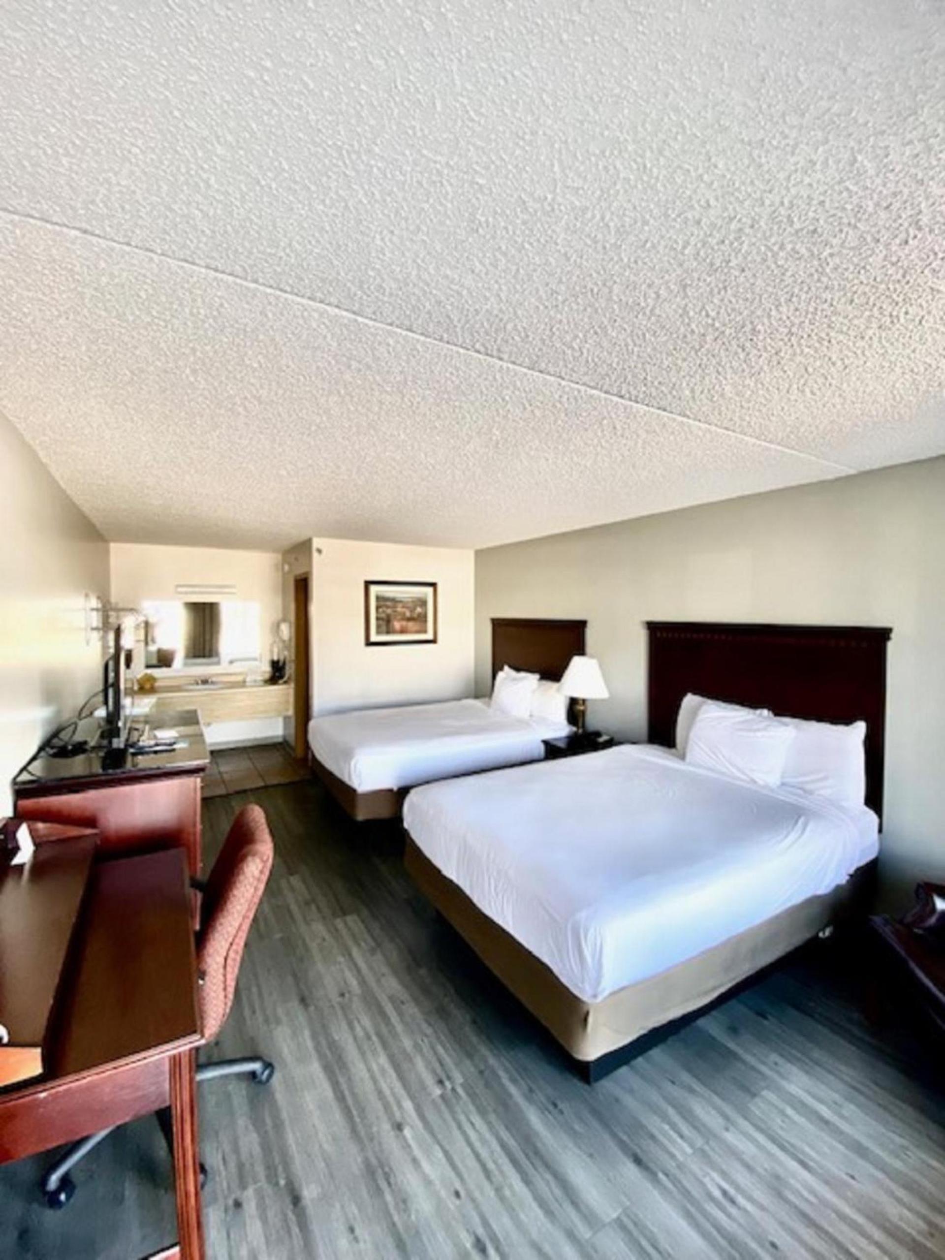 Willow Tree Inn Branson photo 16