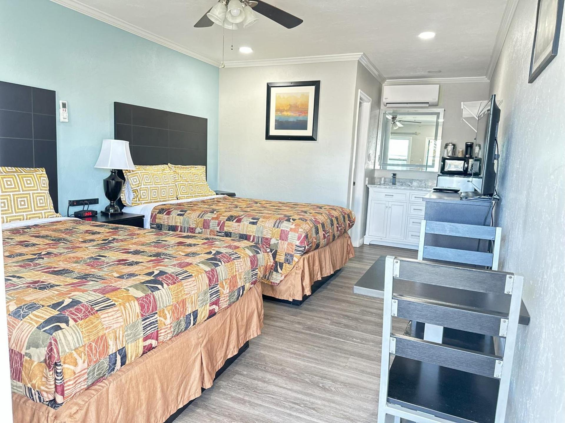 Sunshine Inn & Suites Venice, Florida photo 57