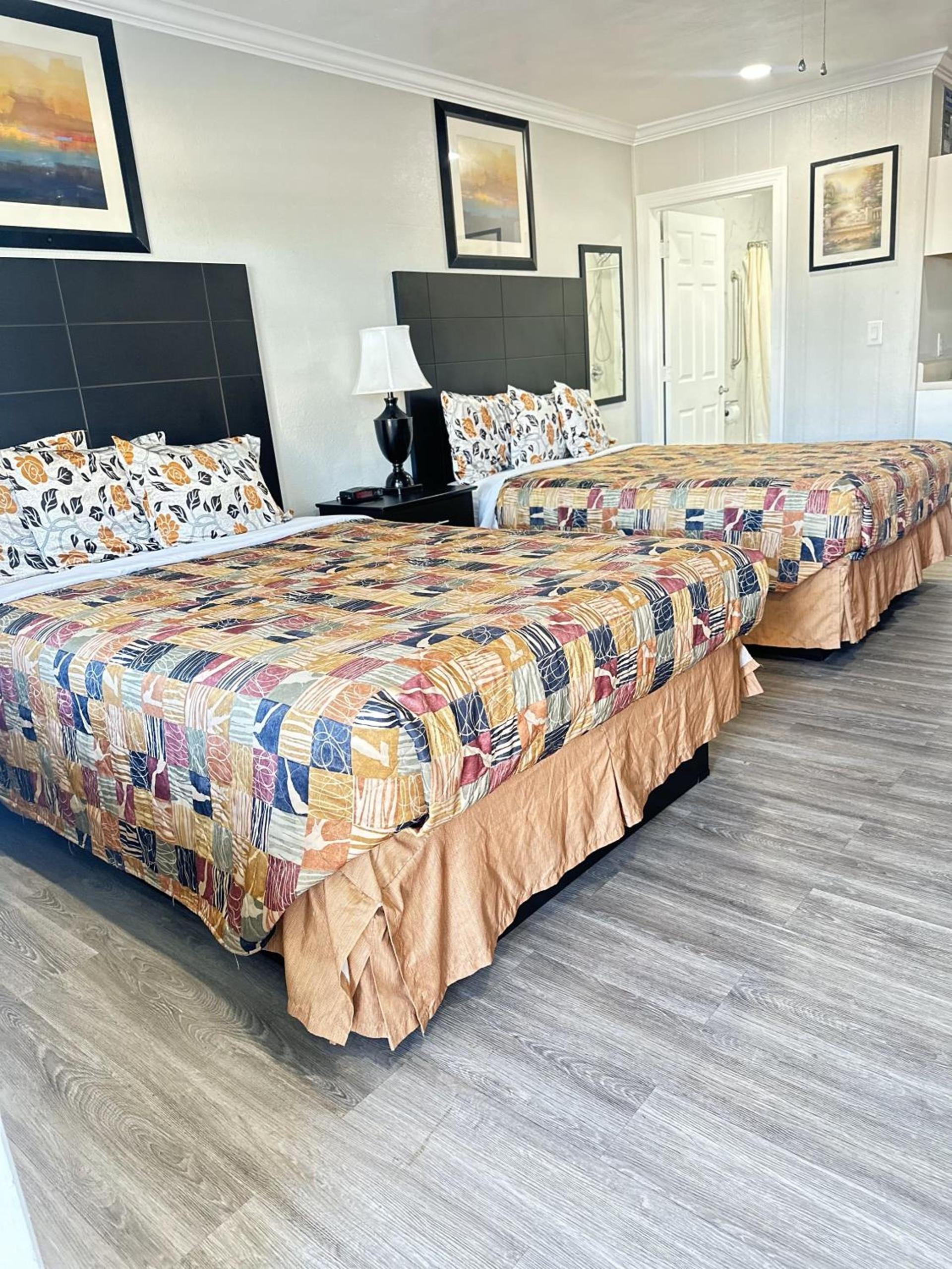 Sunshine Inn & Suites Venice, Florida photo 64