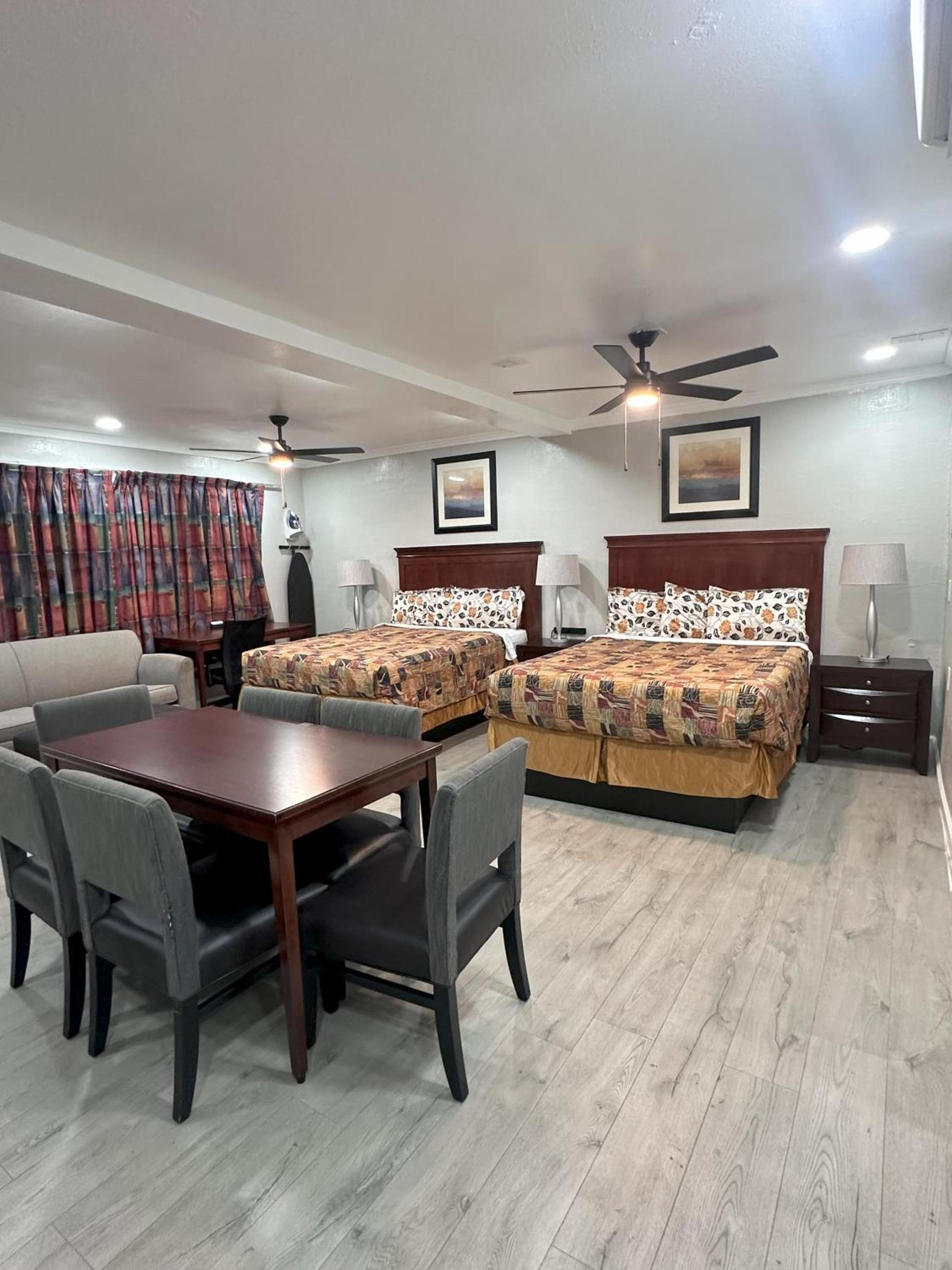 Sunshine Inn & Suites Venice, Florida photo 36