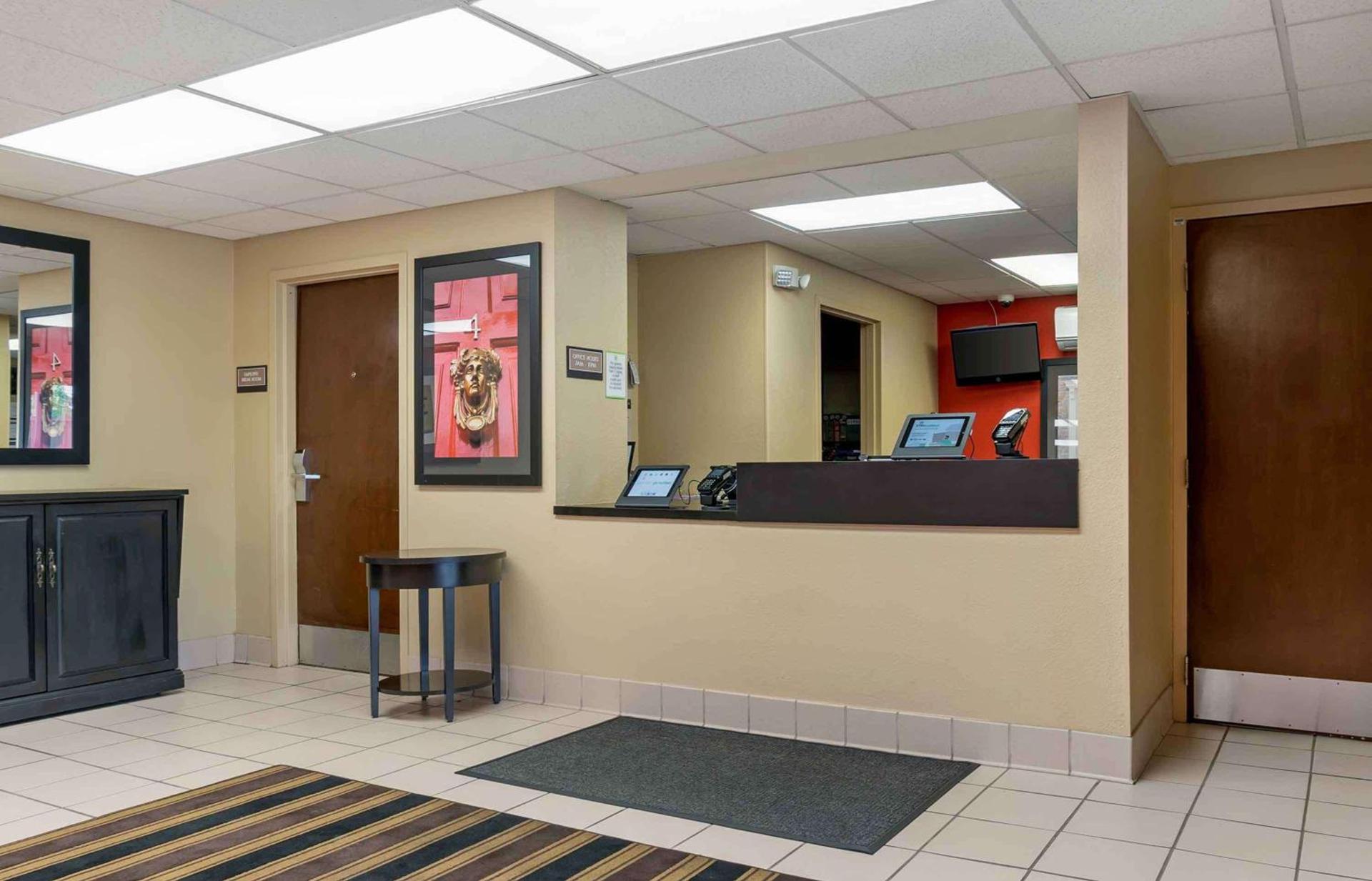 Extended Stay America Suites - Detroit - Madison Heights photo 4