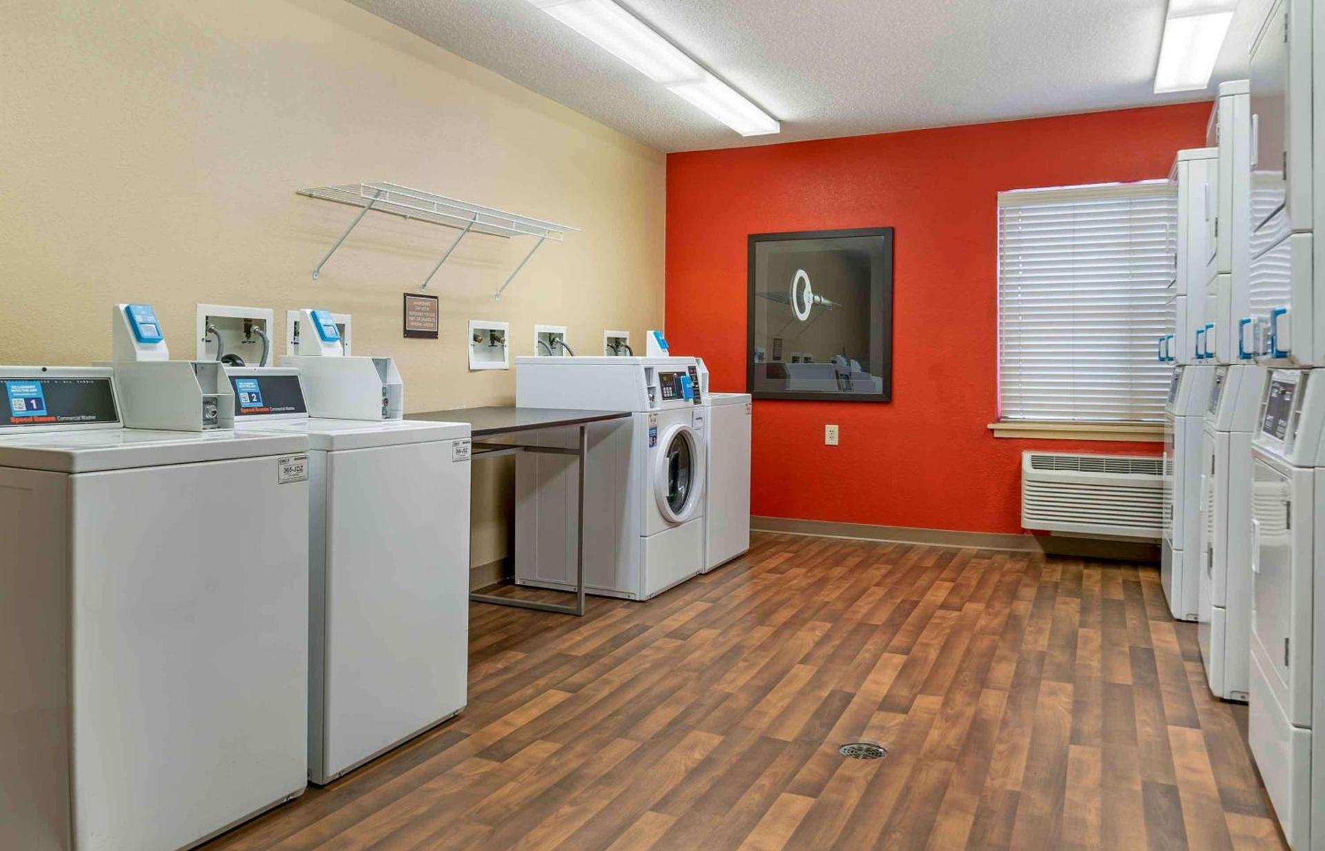 Extended Stay America Suites - Detroit - Madison Heights photo 34