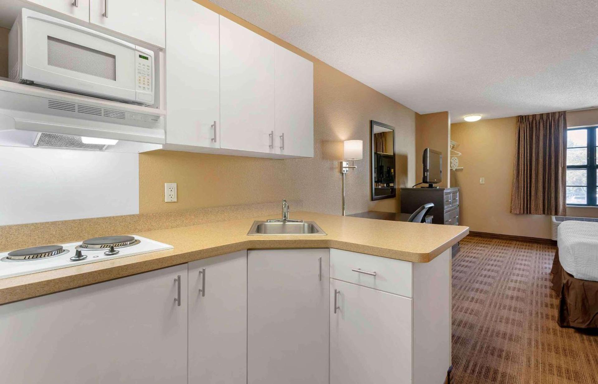 Extended Stay America Suites - San Jose - Morgan Hill photo 14