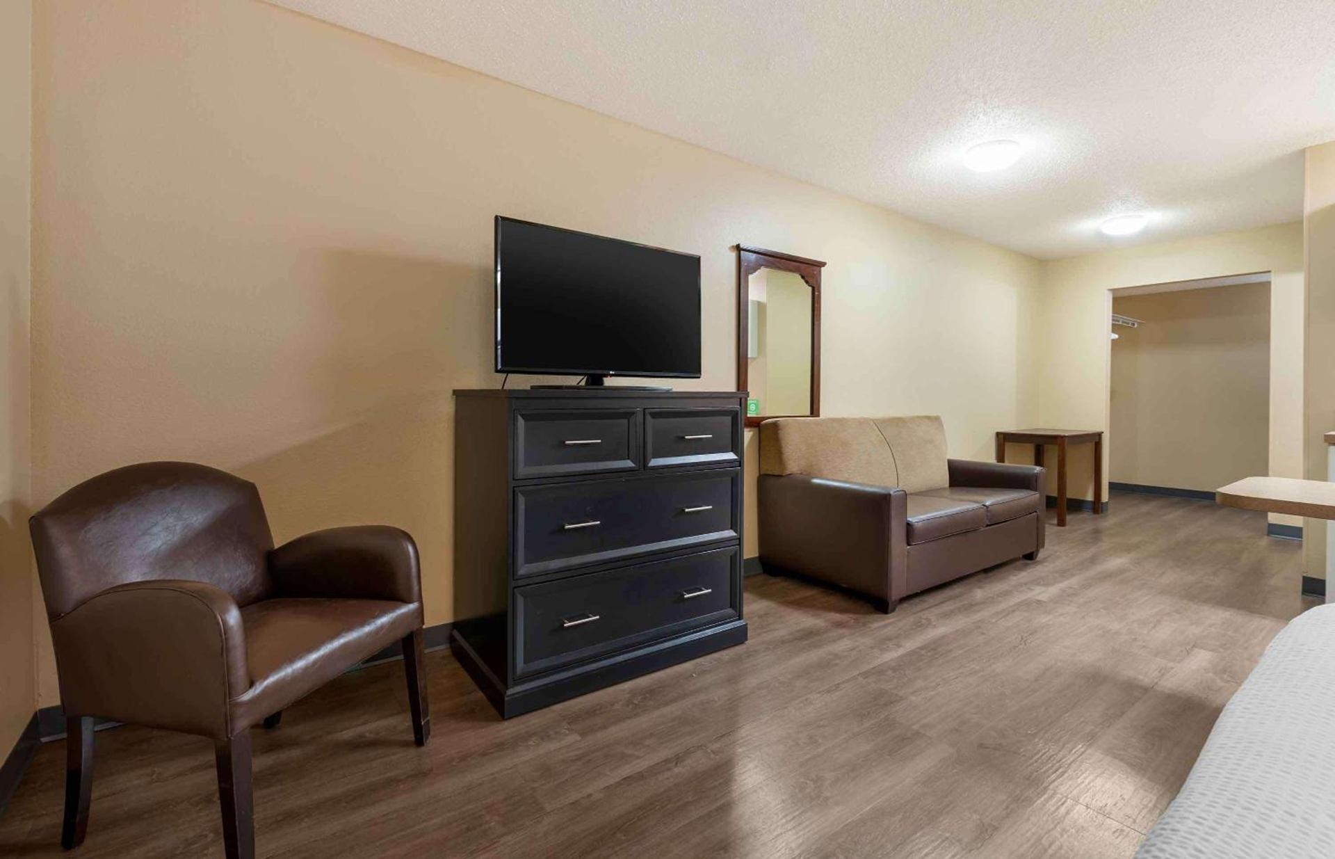 Extended Stay America Suites - Chicago - Buffalo Grove - Deerfield photo 21