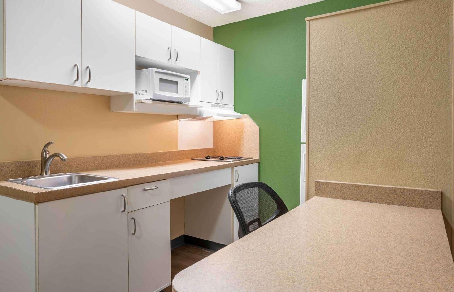 Extended Stay America Suites - Chicago - Buffalo Grove - Deerfield photo 22