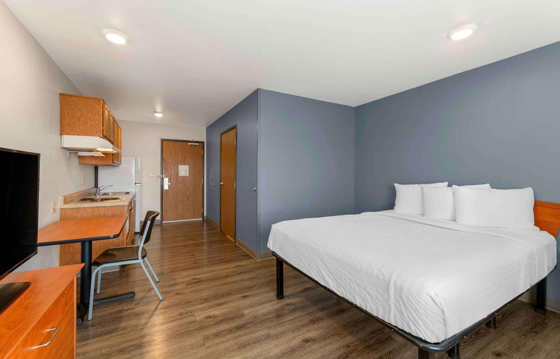 Studio 6 Extended Stay Birmingham Pelham AL photo 4