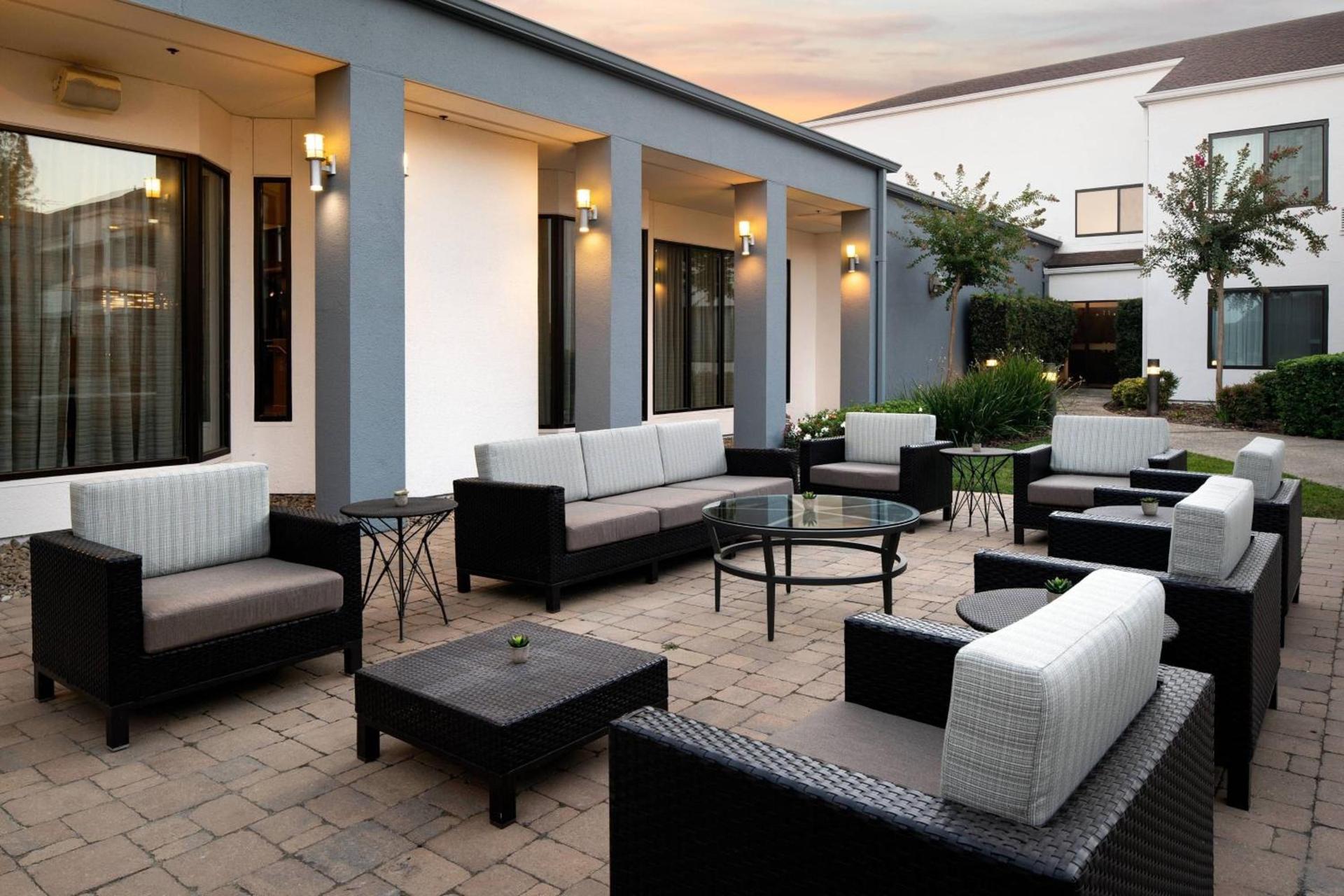 Courtyard Sacramento Rancho Cordova photo 23