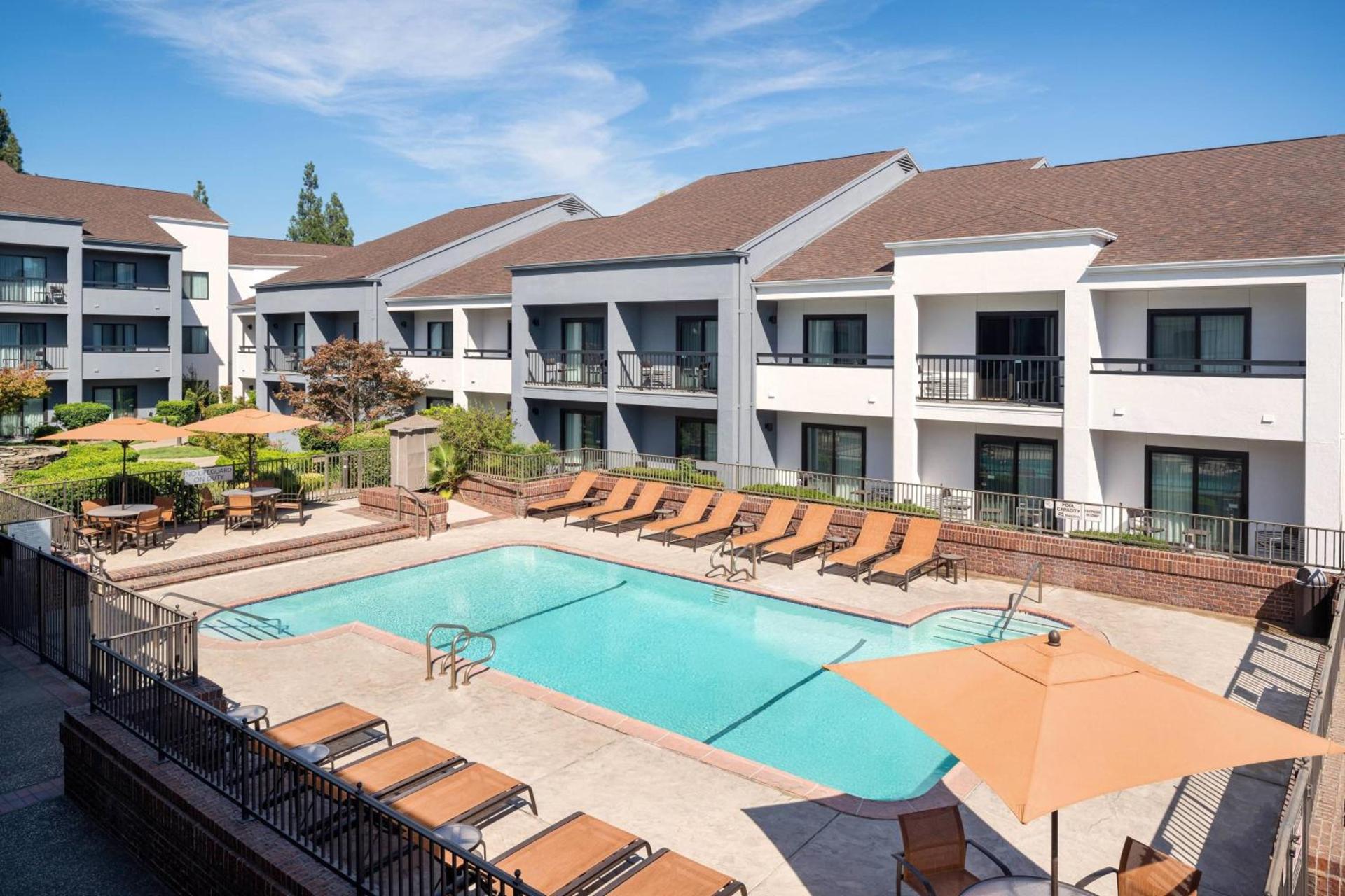 Courtyard Sacramento Rancho Cordova photo 27