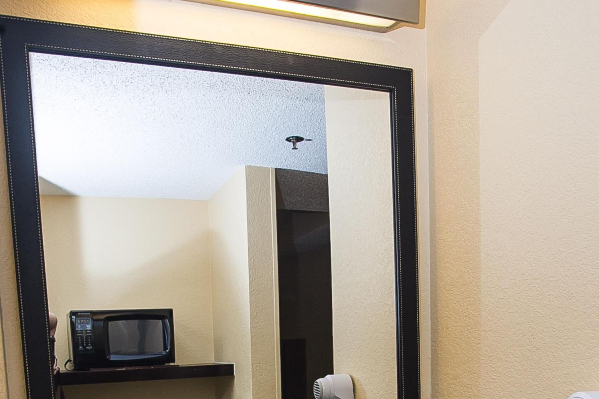 Fairfield Inn & Suites by Marriott Boston Milford photo 6